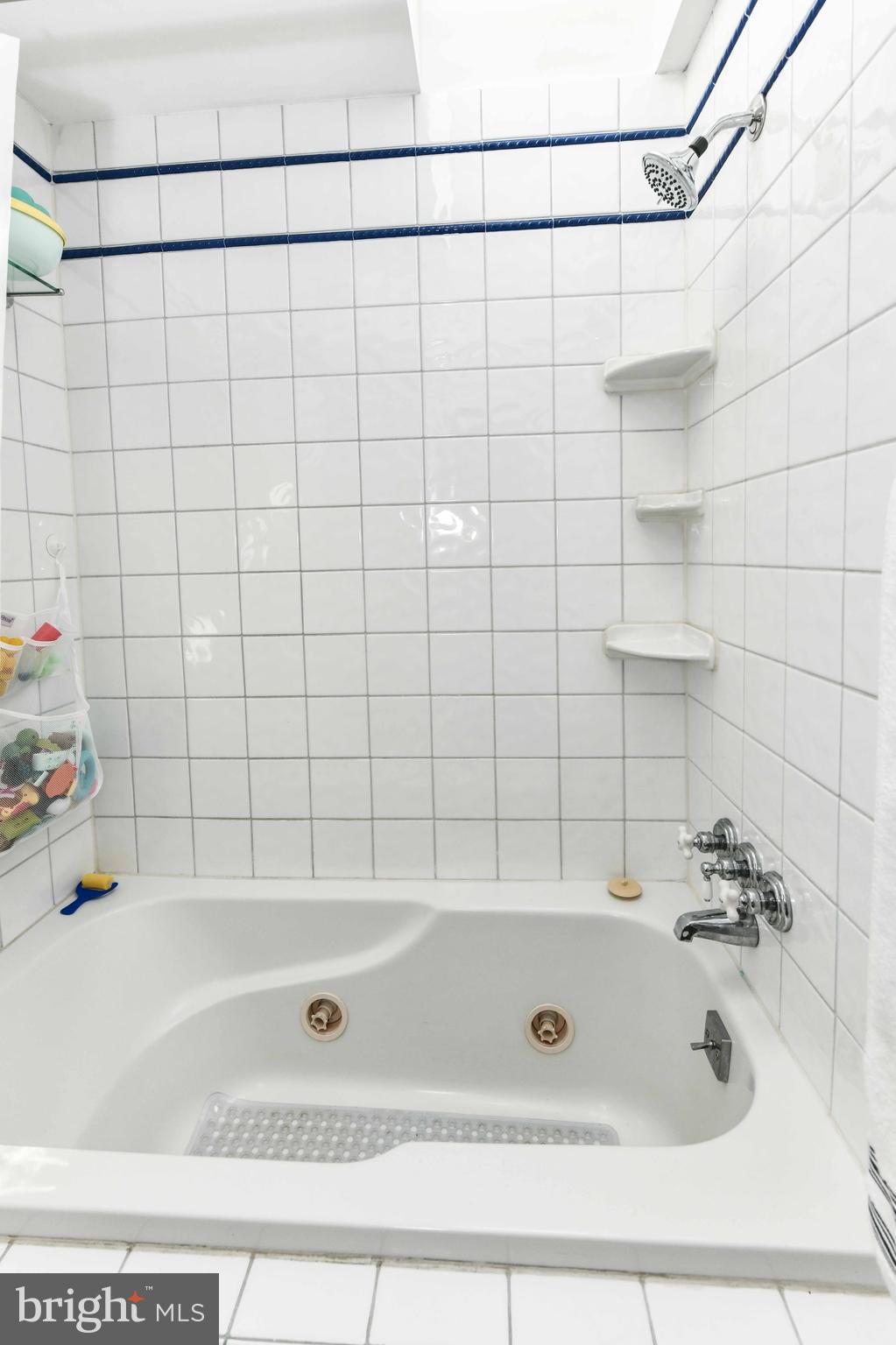 CHERRYDALE - Residential Lease