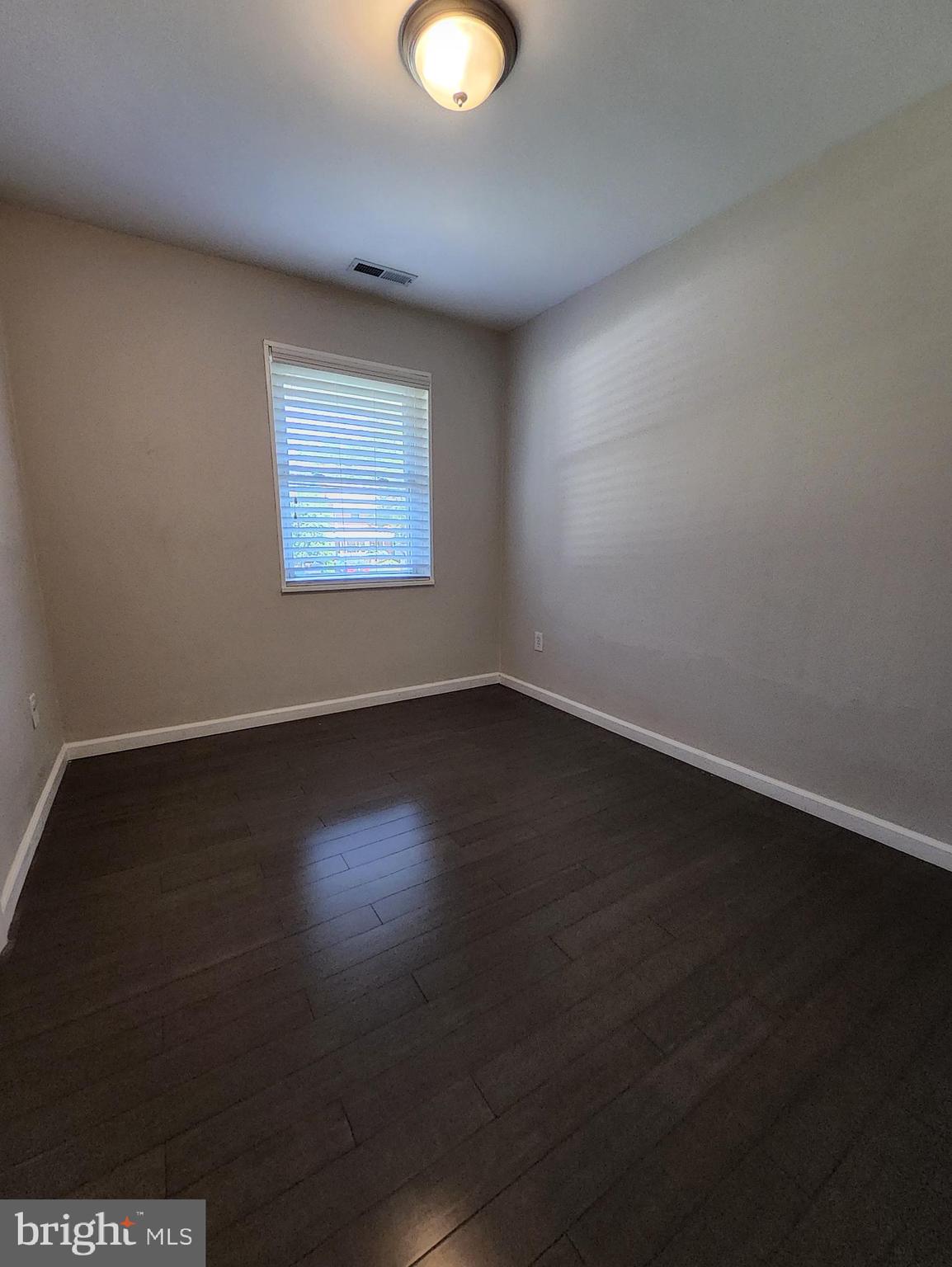 PARKLAWN - Residential Lease