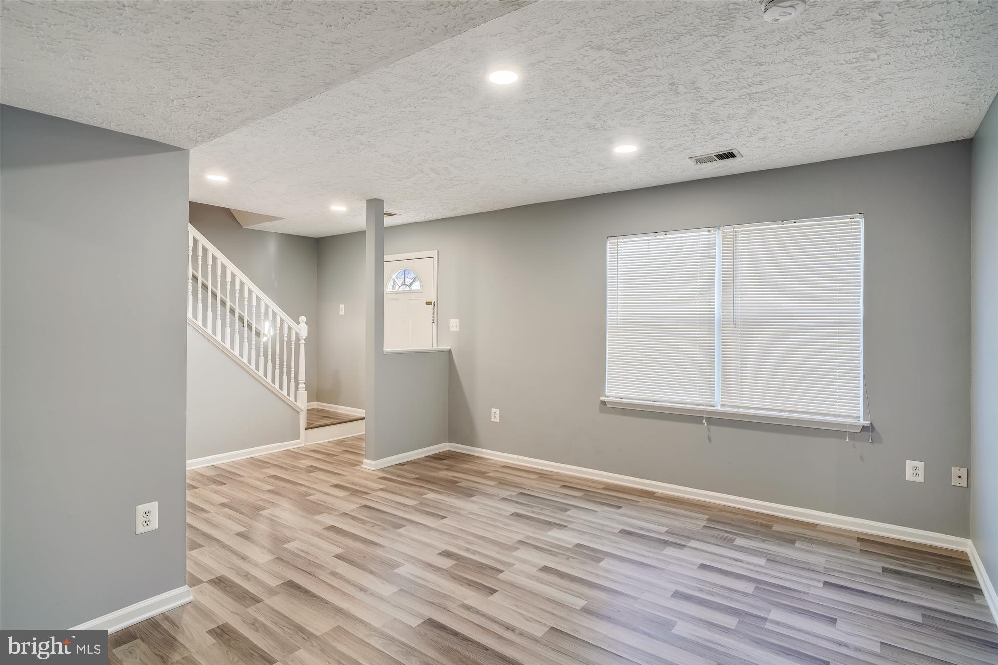 8603 WOODHUE COURT