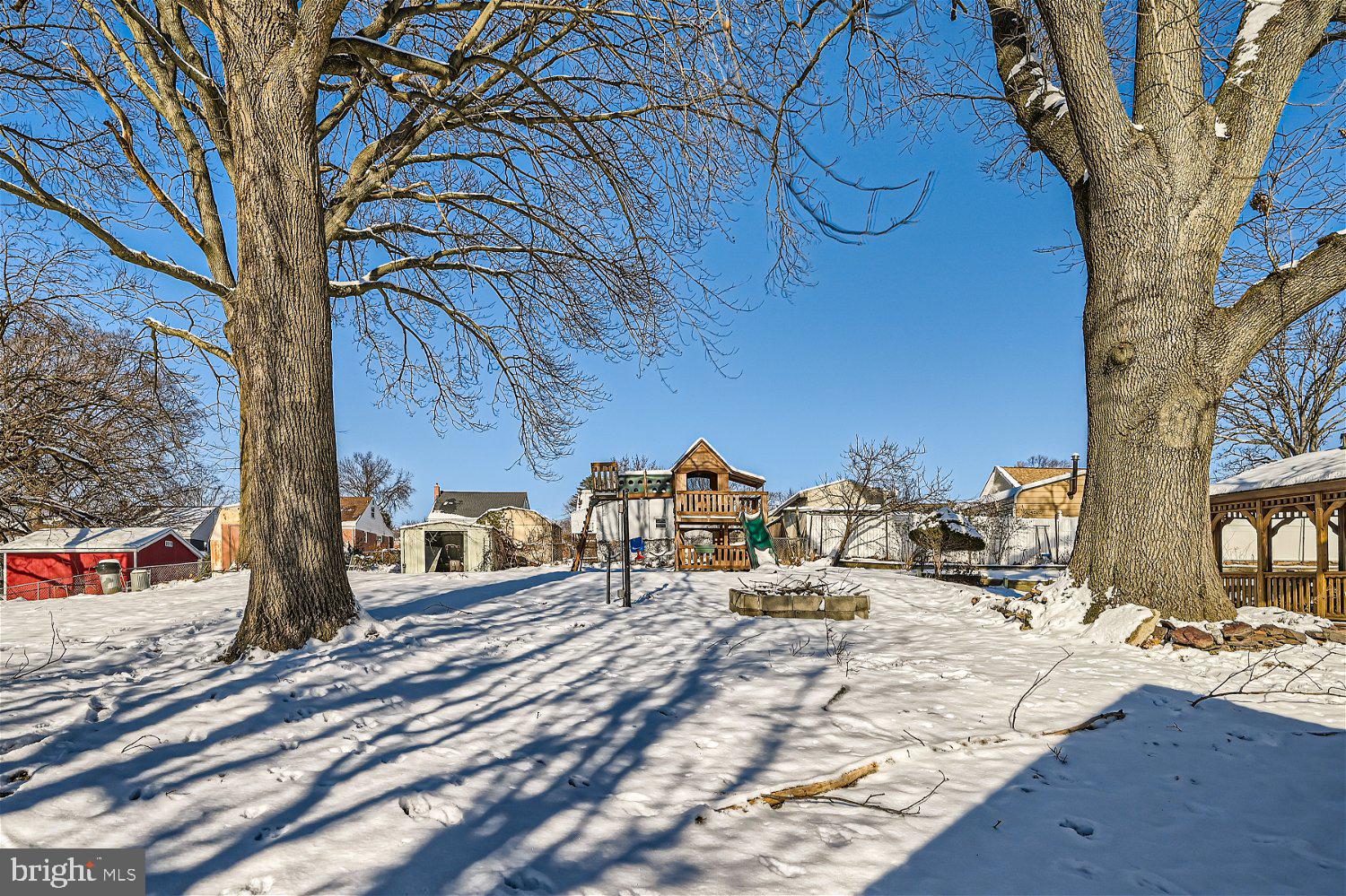 BACK RIVER HIGHLANDS - Residential