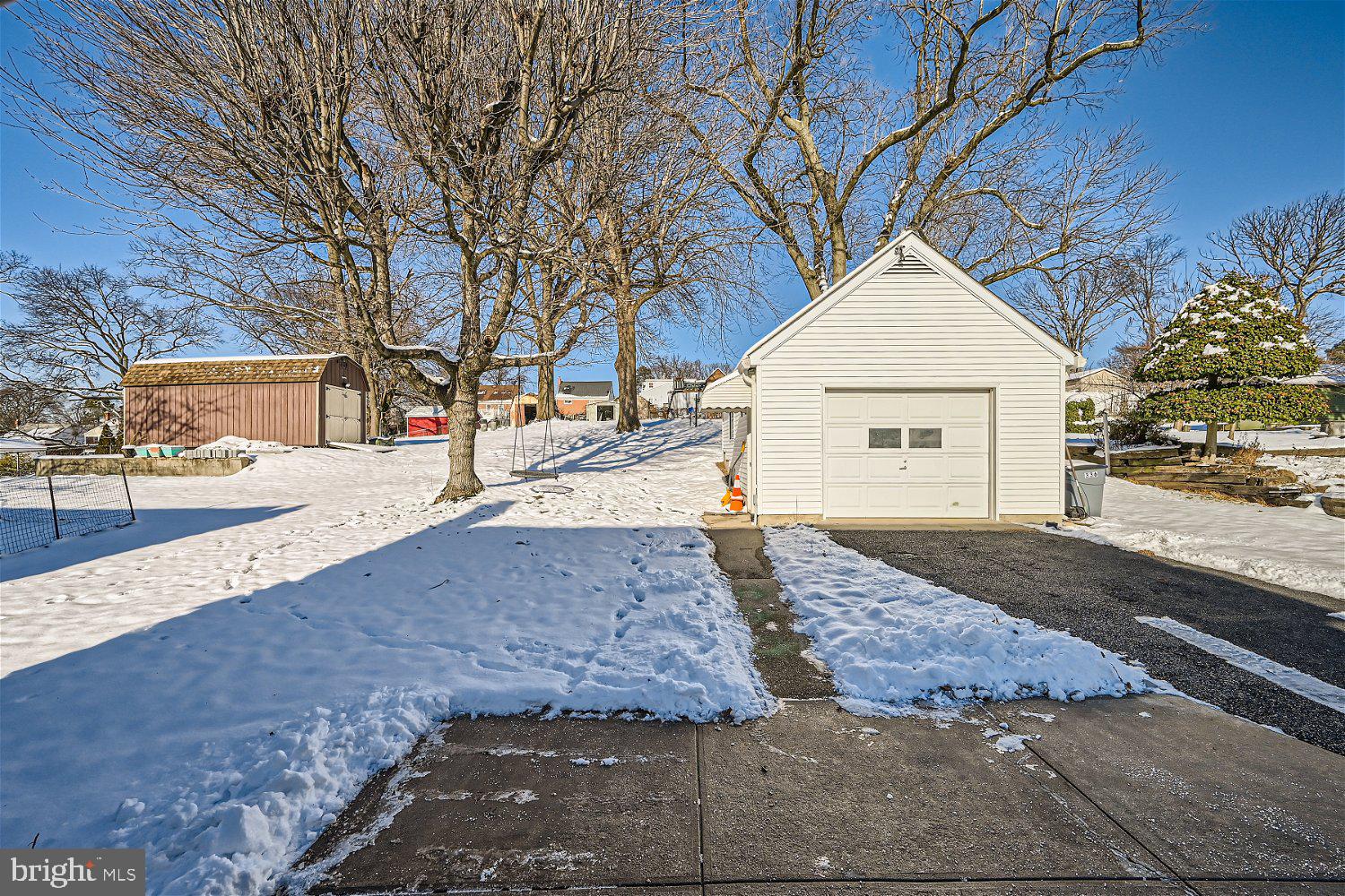 BACK RIVER HIGHLANDS - Residential