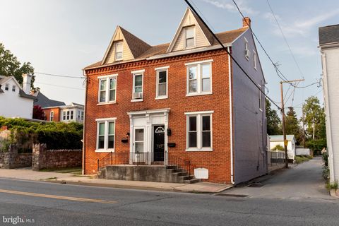 Photo of 127 N 5TH ST, COLUMBIA, PA 17512 (MLS # PALA2038728)