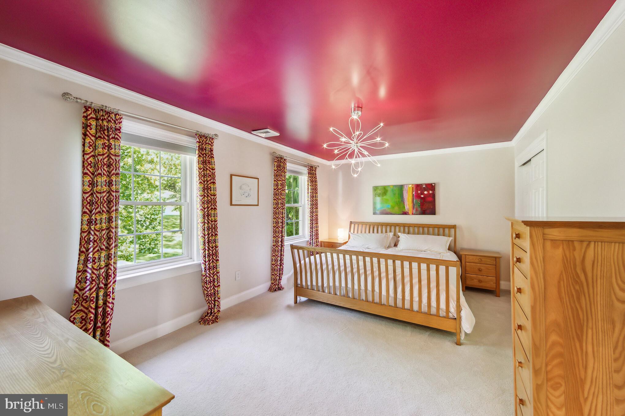 BASSETT HUNT - Residential