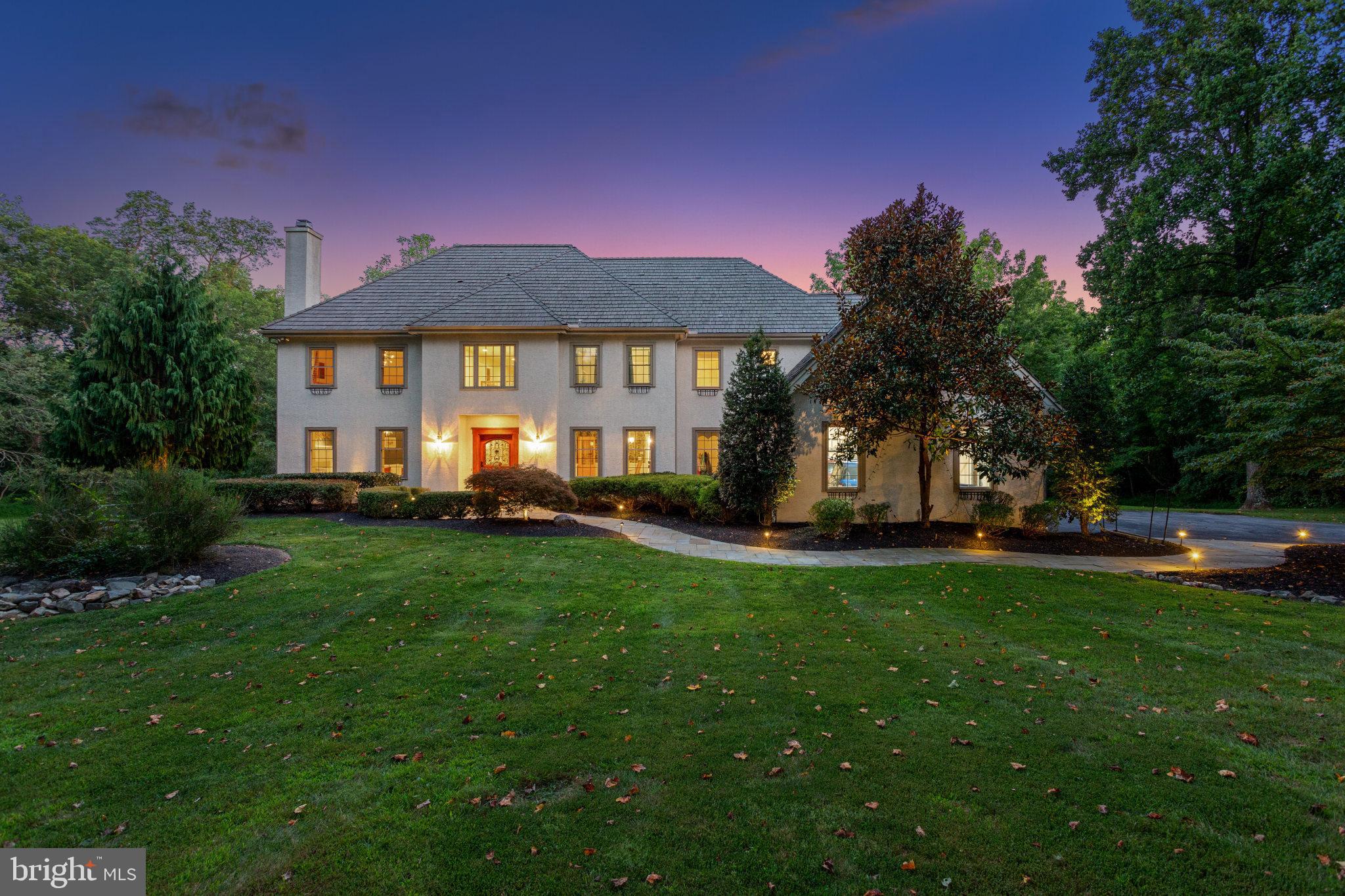 BASSETT HUNT - Residential