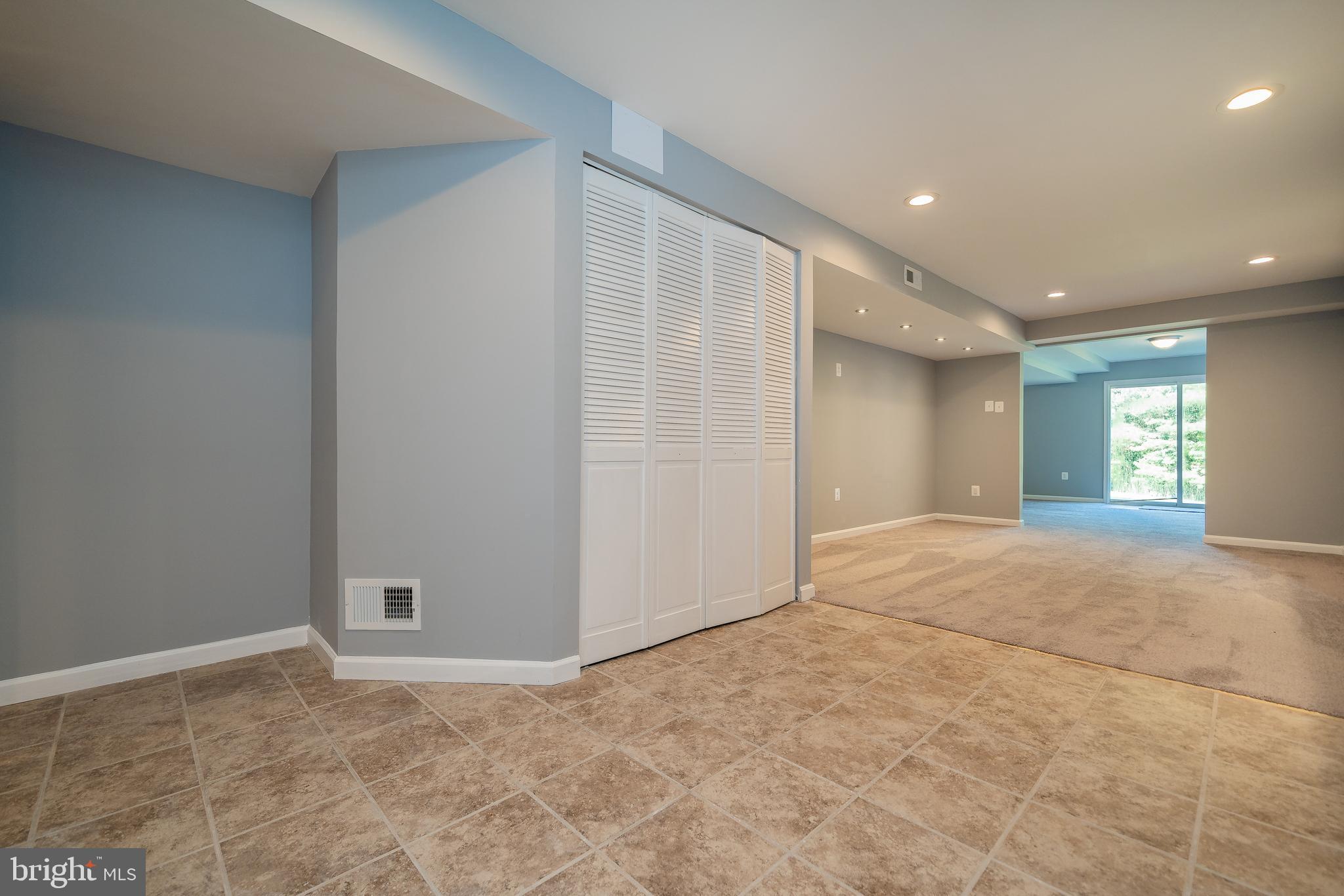 GREENBRIER - Residential