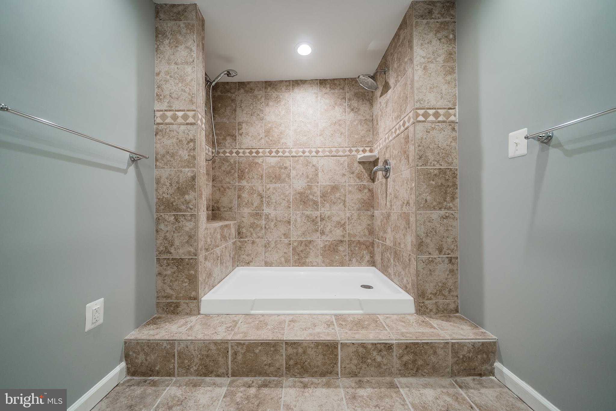 GREENBRIER - Residential