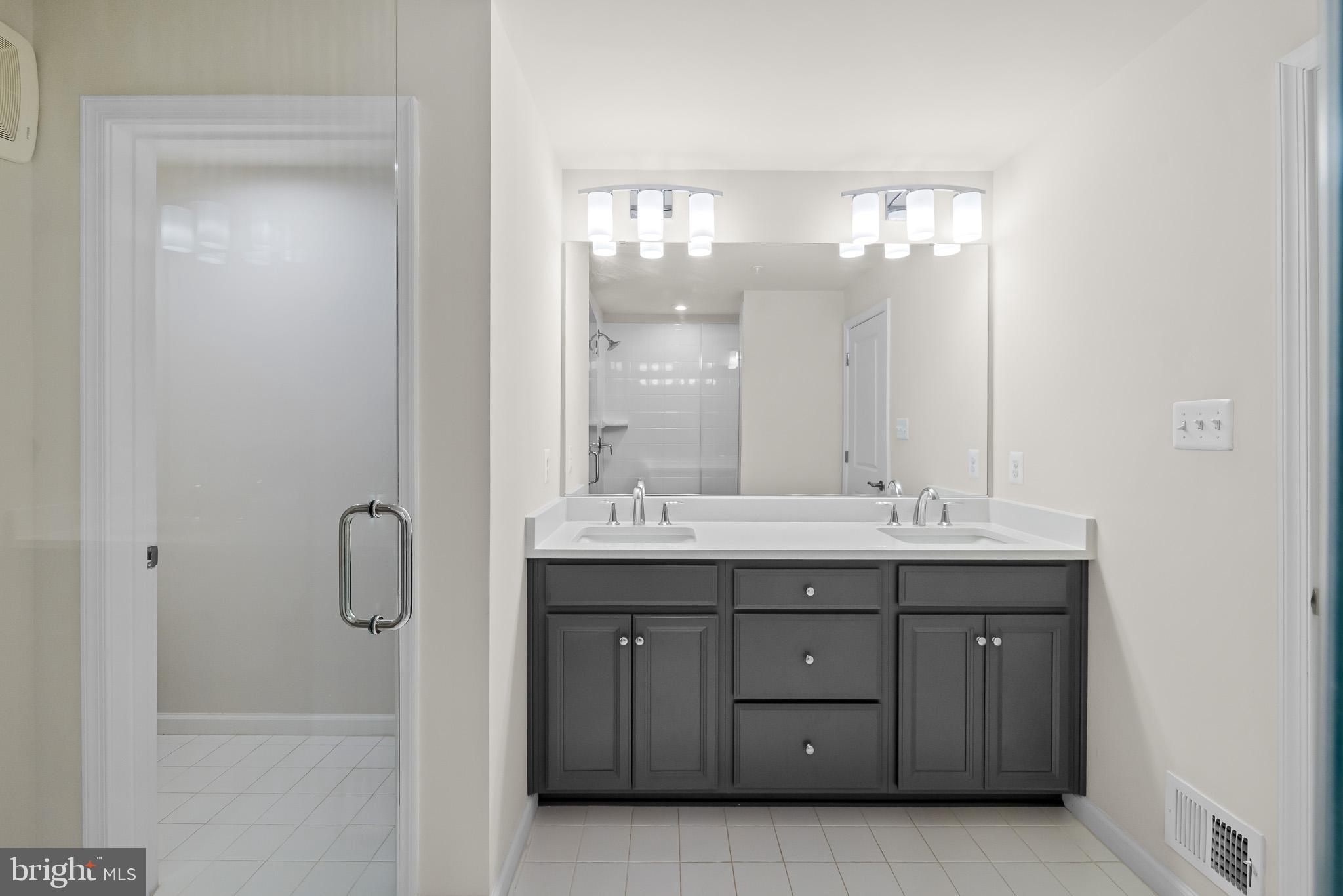 GLENN DALE COMMONS - Residential