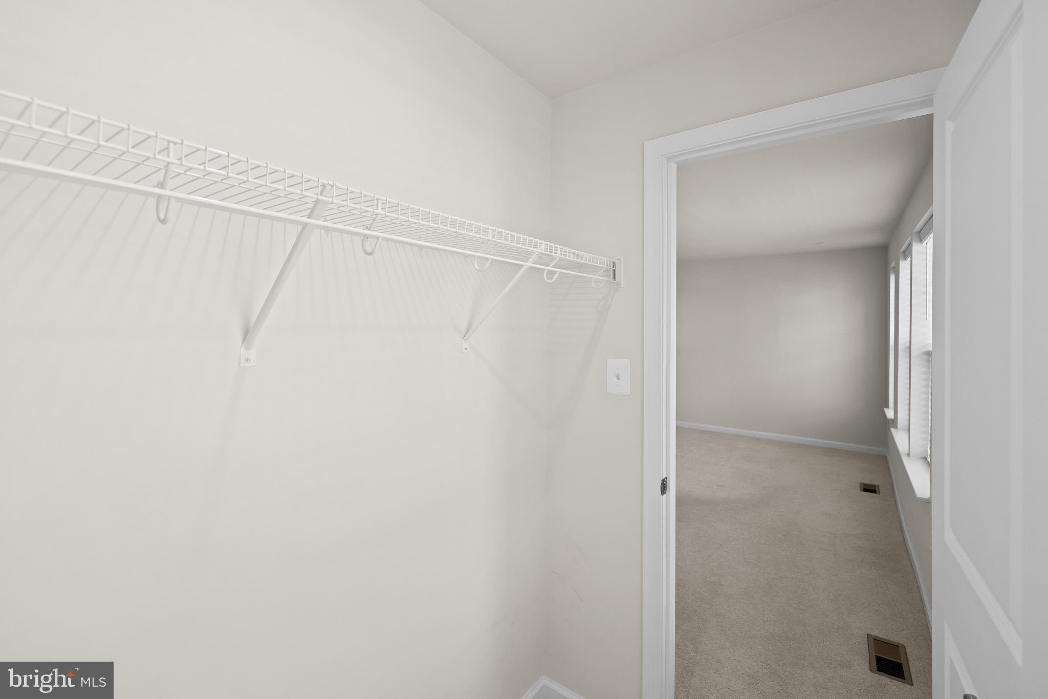 GLENN DALE COMMONS - Residential