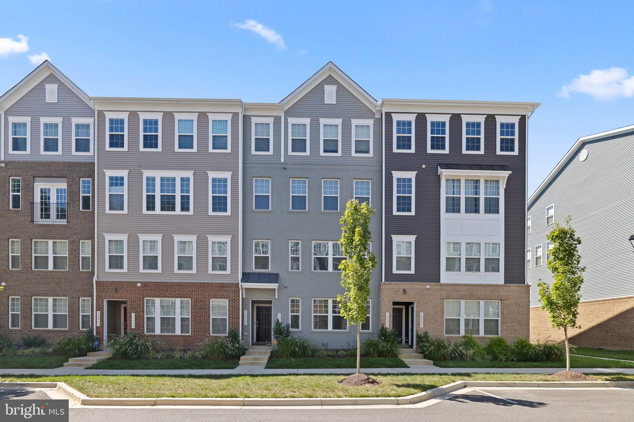 GLENN DALE COMMONS - Residential