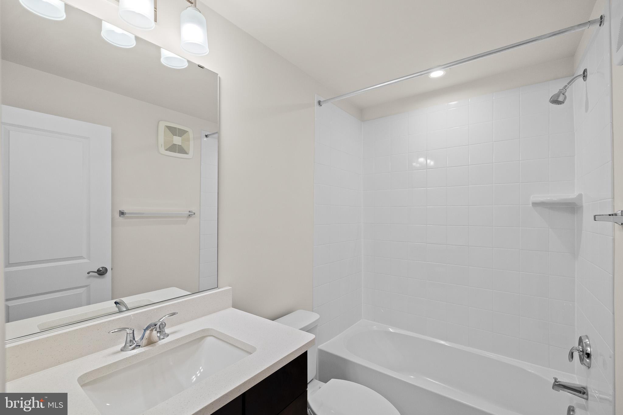 GLENN DALE COMMONS - Residential