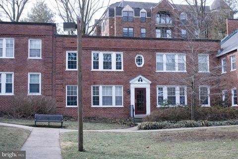Photo of 1922 N Rhodes Street N #78, ARLINGTON, VA 22201 (MLS # VAAR2069116)