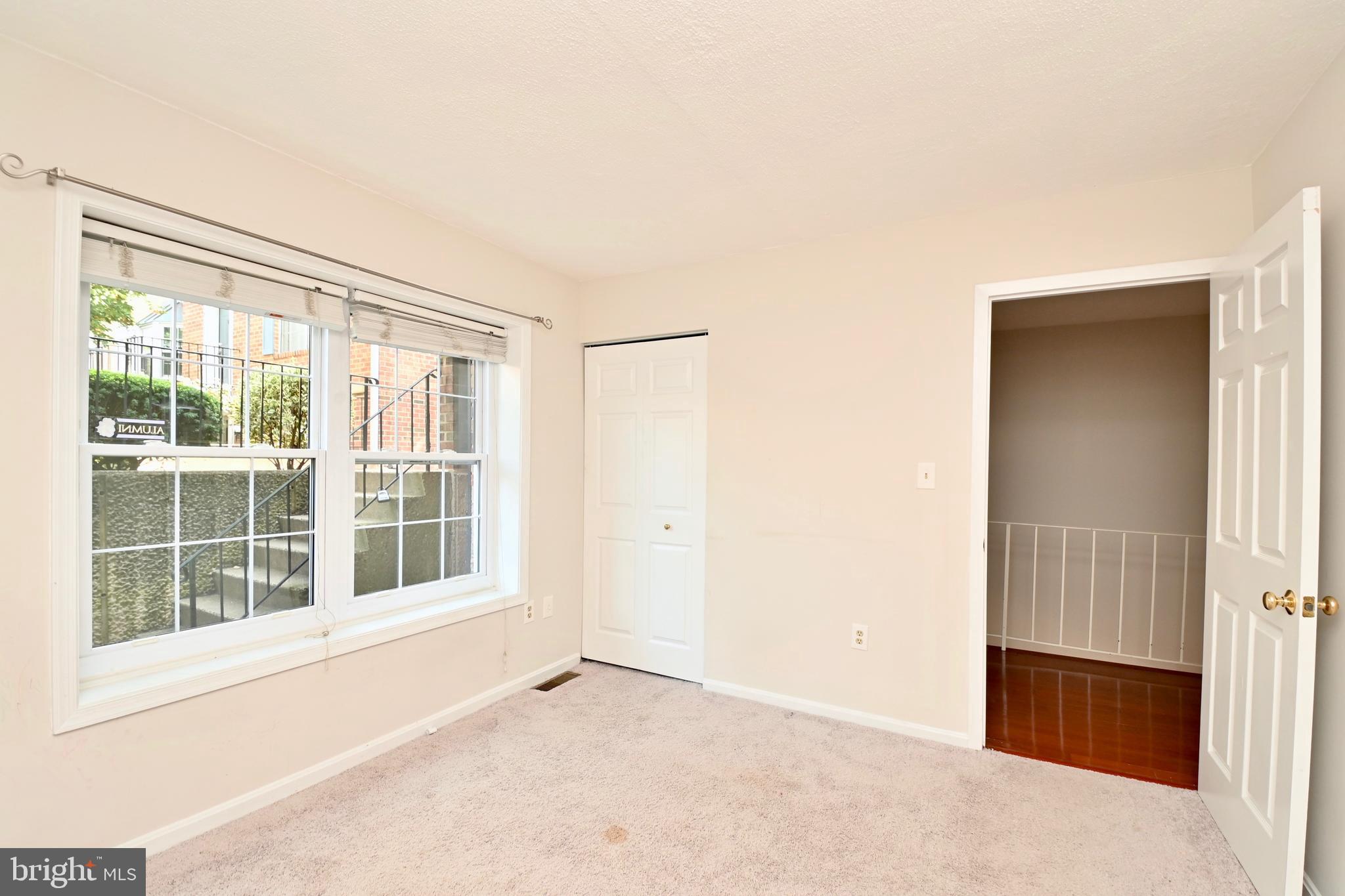 WESTHAMPTON MEWS - Residential Lease