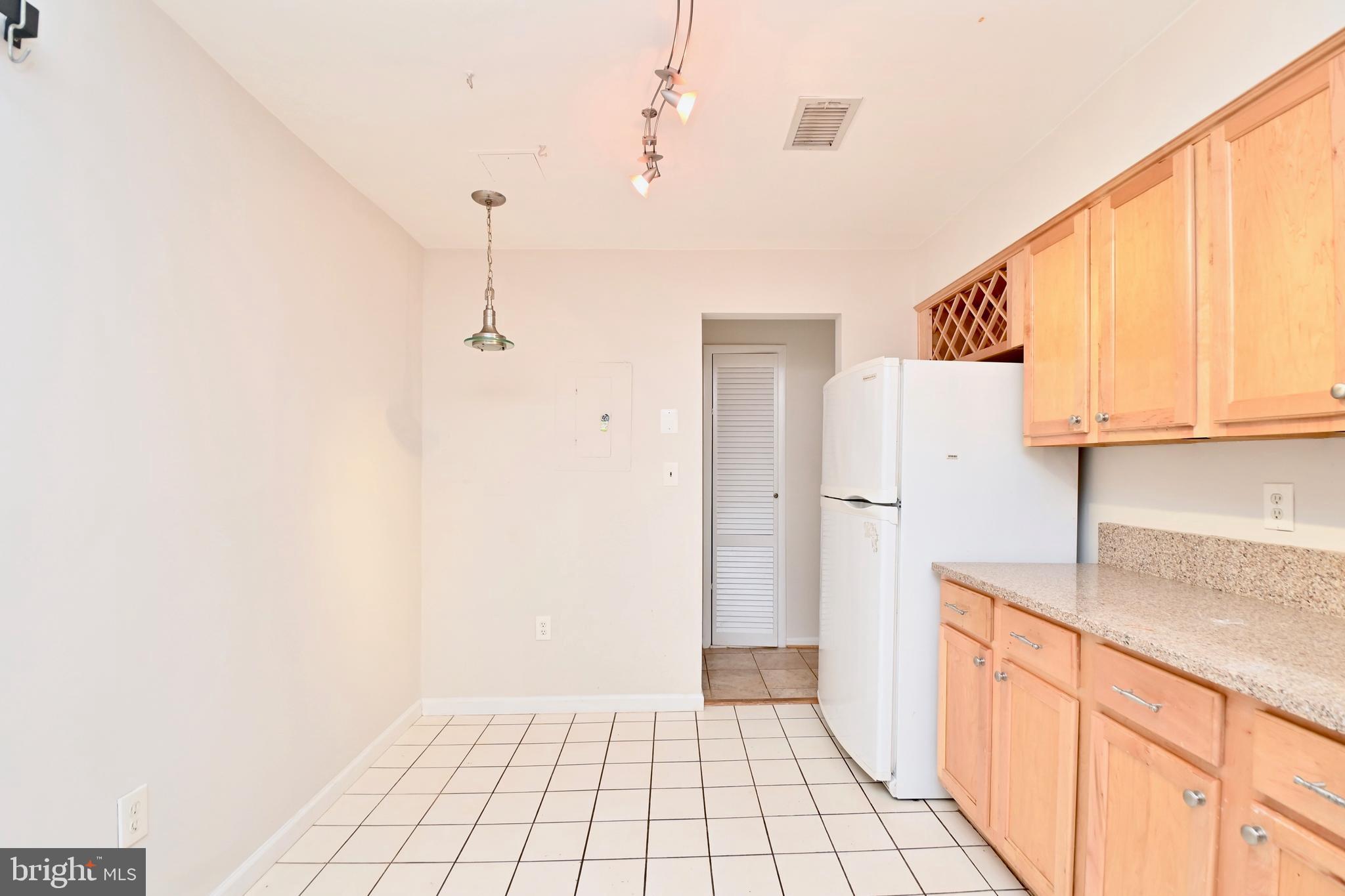 WESTHAMPTON MEWS - Residential Lease