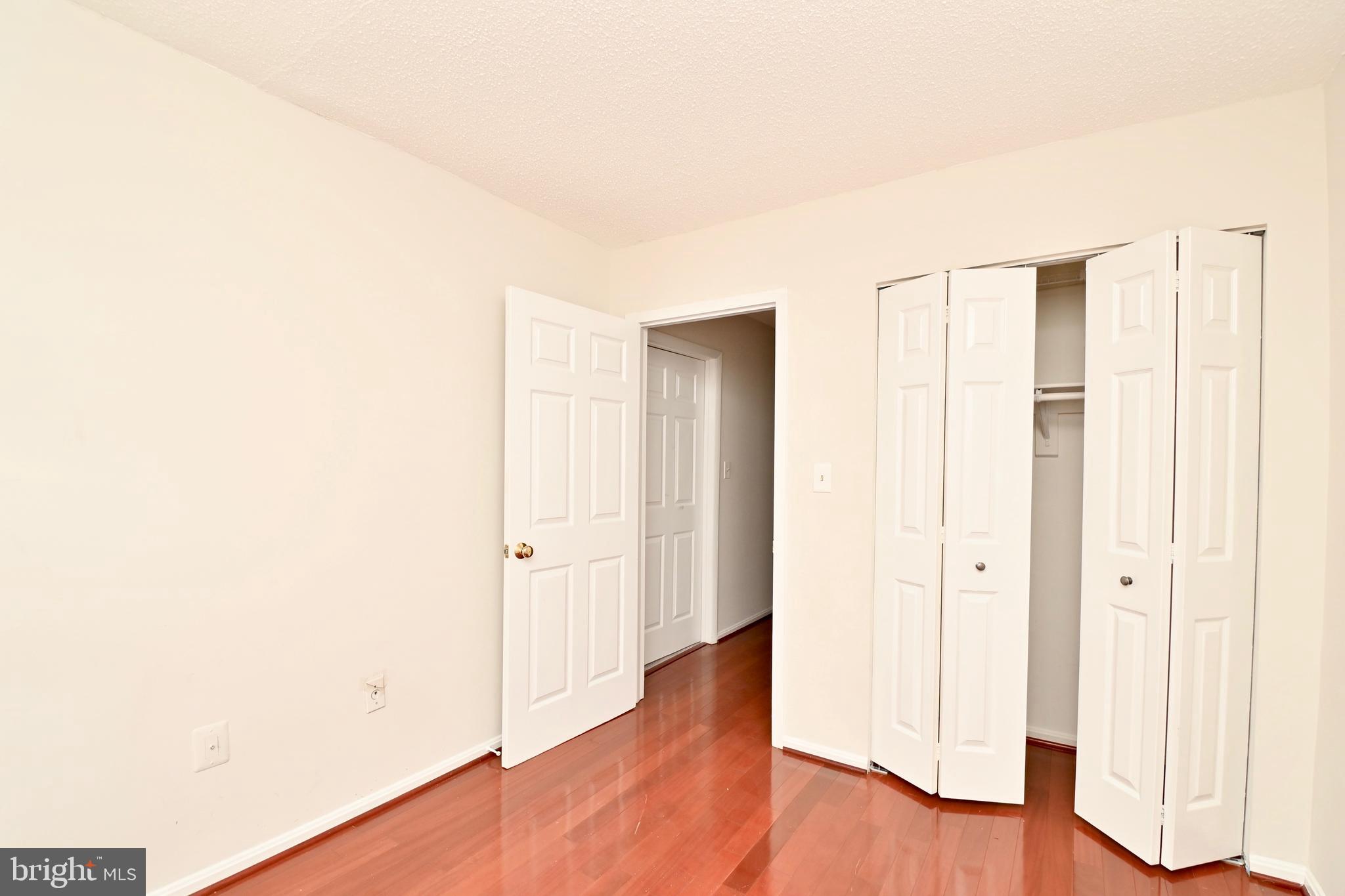 WESTHAMPTON MEWS - Residential Lease