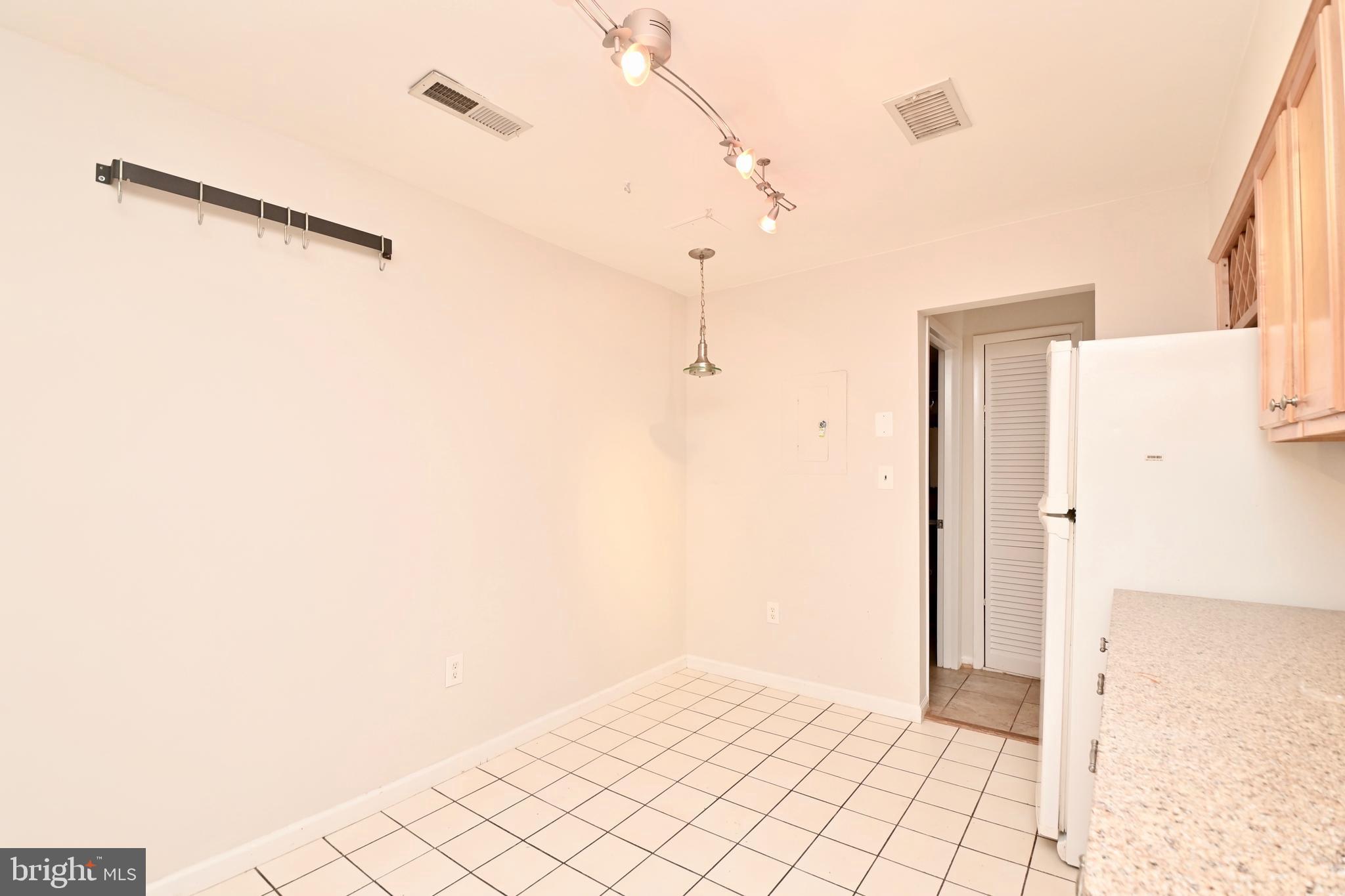 WESTHAMPTON MEWS - Residential Lease