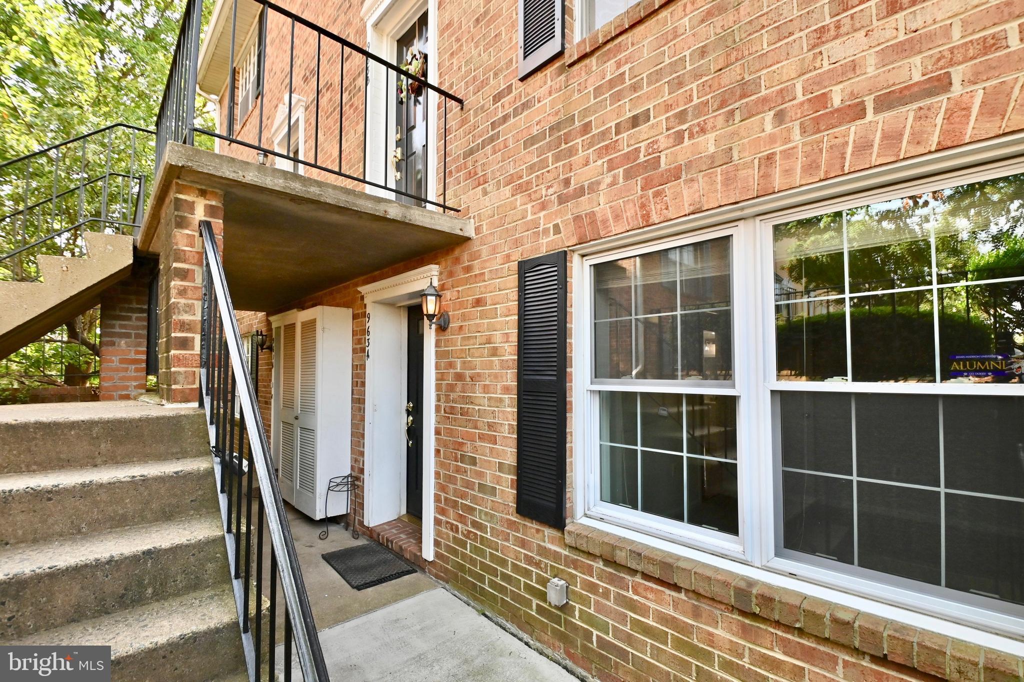 WESTHAMPTON MEWS - Residential Lease