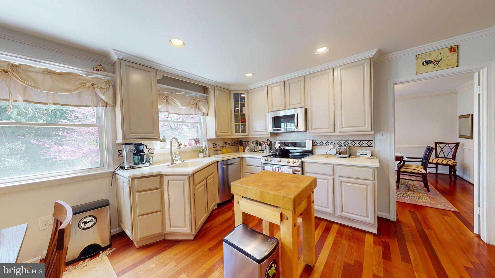 SHARON FOREST - Residential