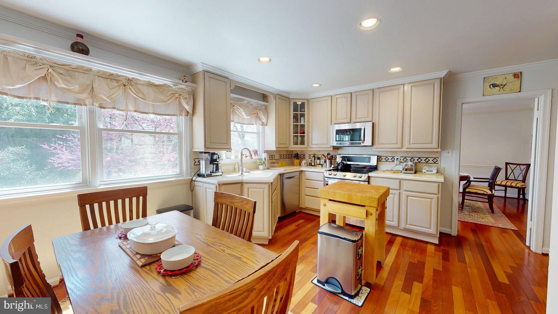 SHARON FOREST - Residential