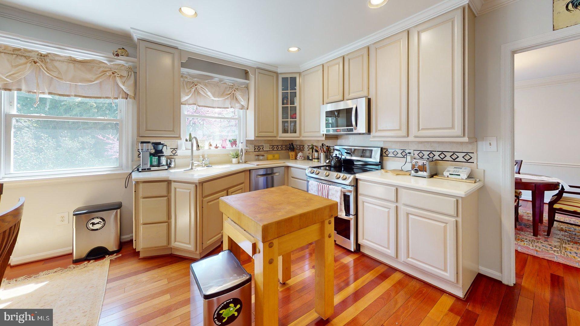 SHARON FOREST - Residential