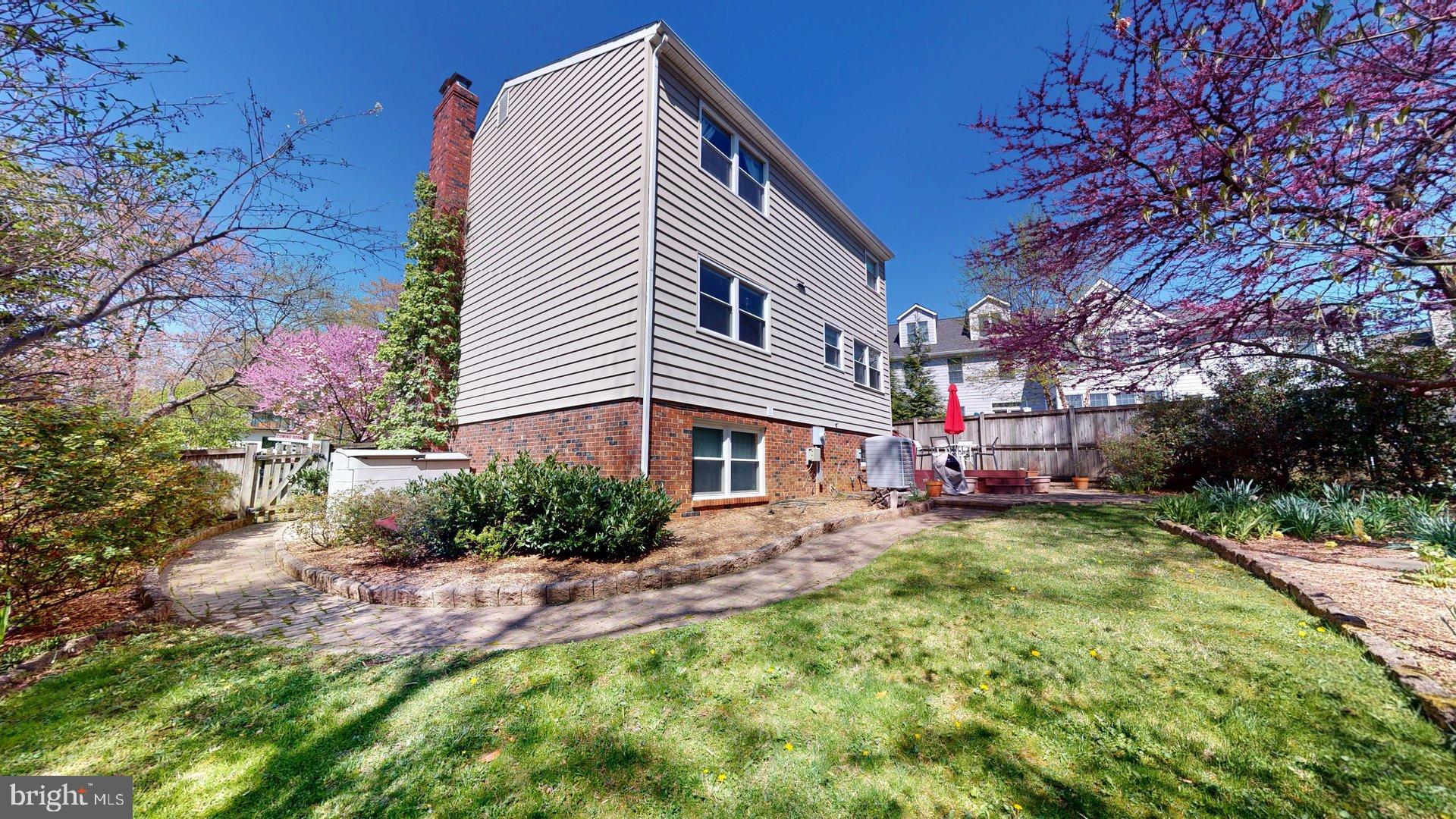 SHARON FOREST - Residential