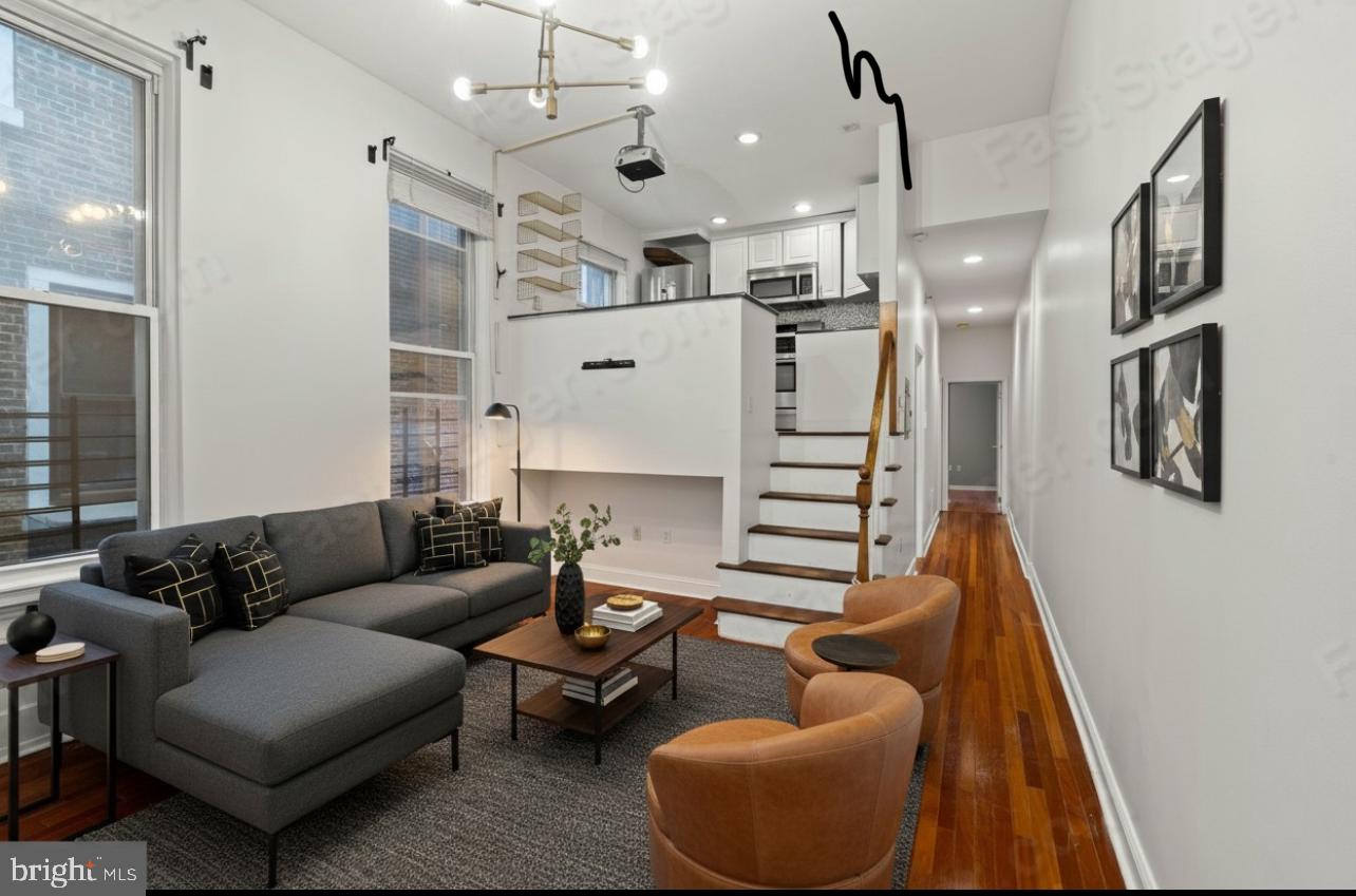 FAIRMOUNT - Residential