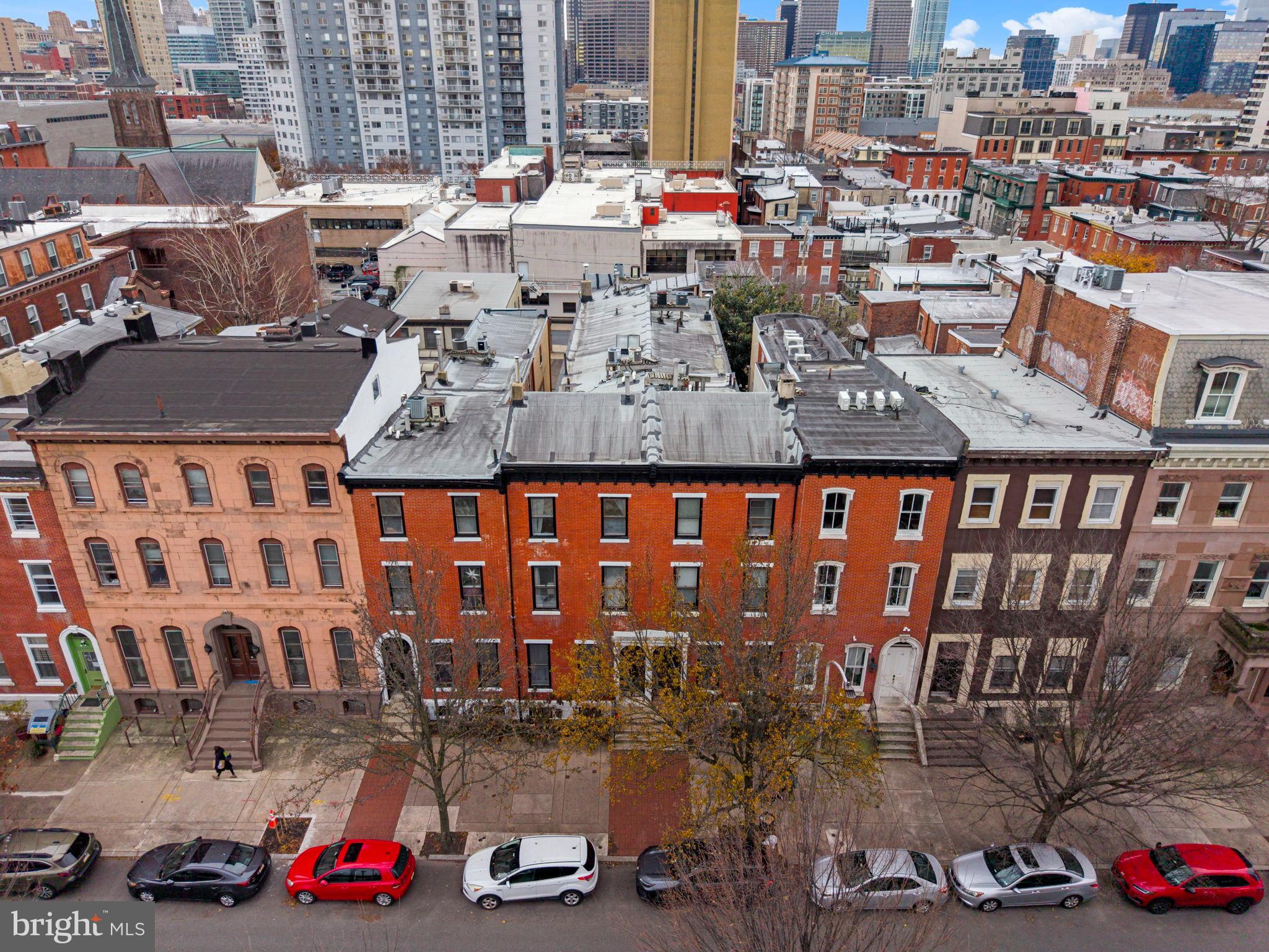 FAIRMOUNT - Residential