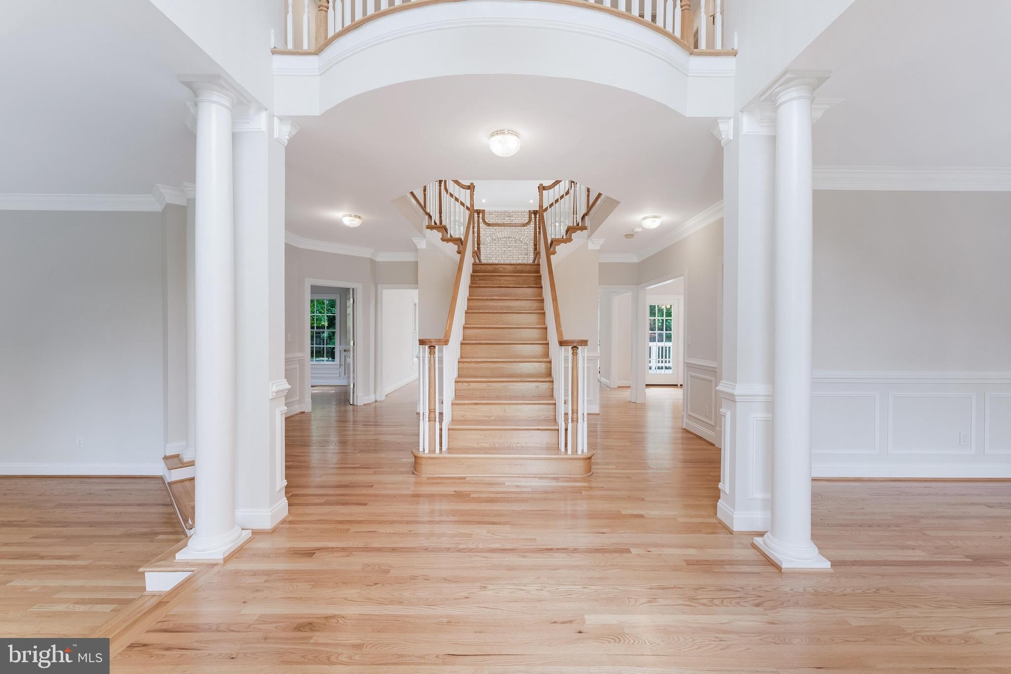 9395 WOLF TRAP CREEK COURT