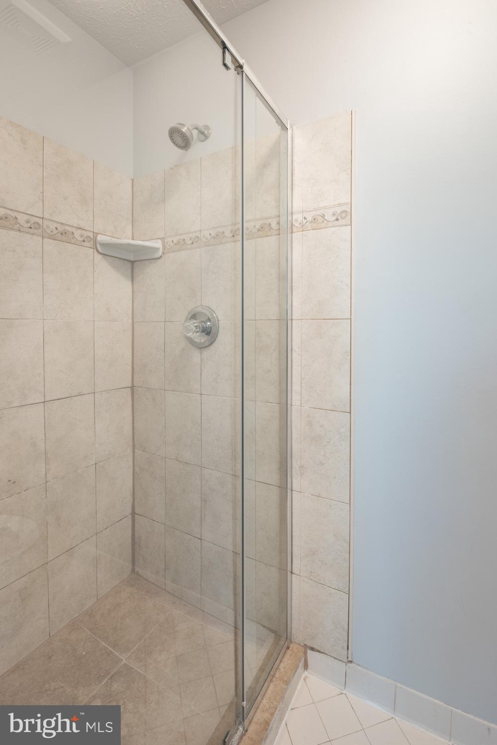 GLEN ORA PLAT FIFTEEN - Residential