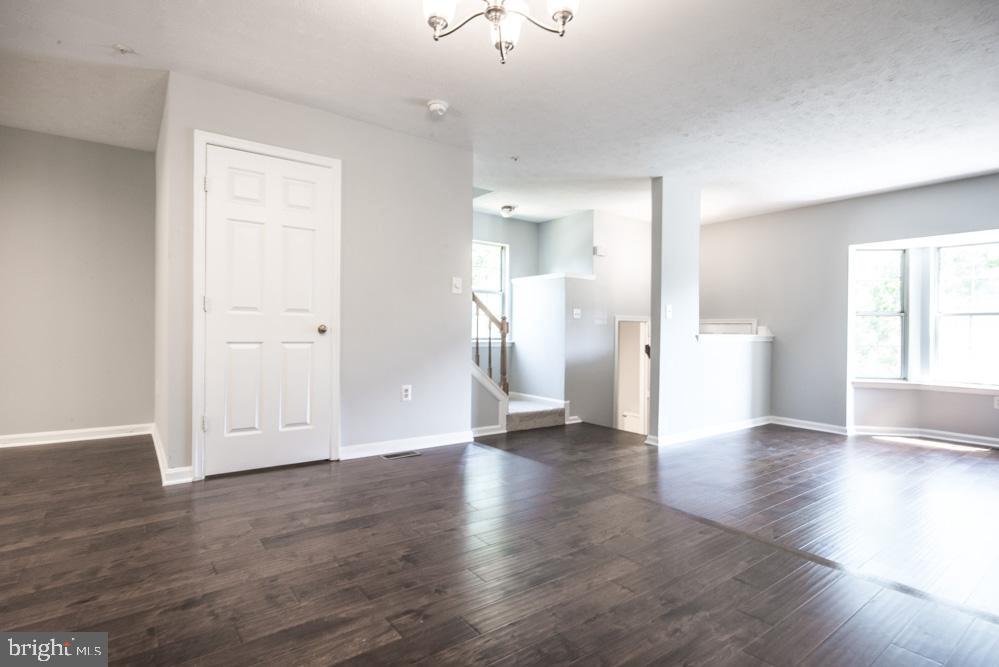 GLEN ORA PLAT FIFTEEN - Residential