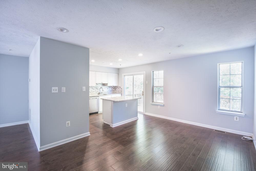 GLEN ORA PLAT FIFTEEN - Residential