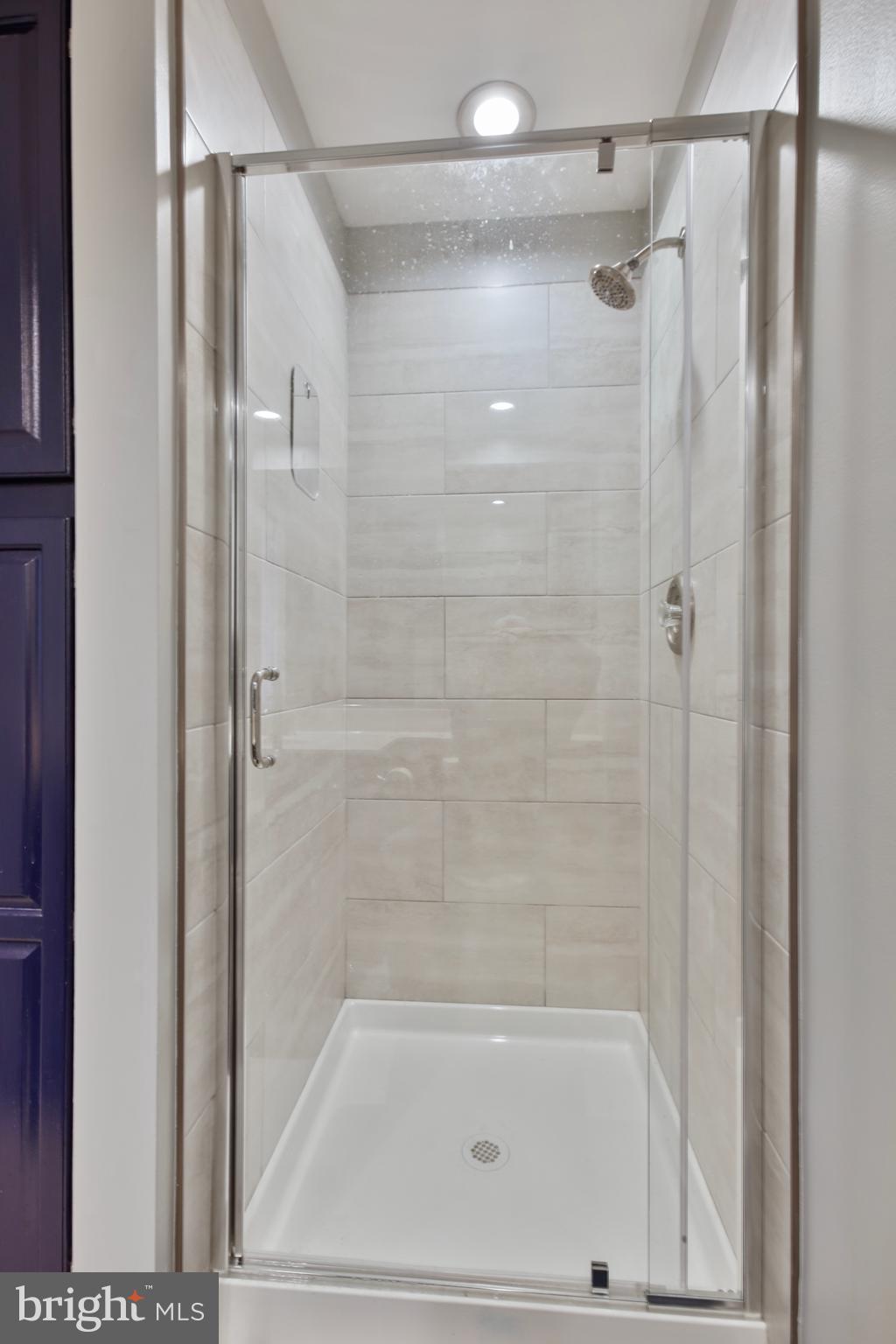 ASHBURN VILLAGE - Residential