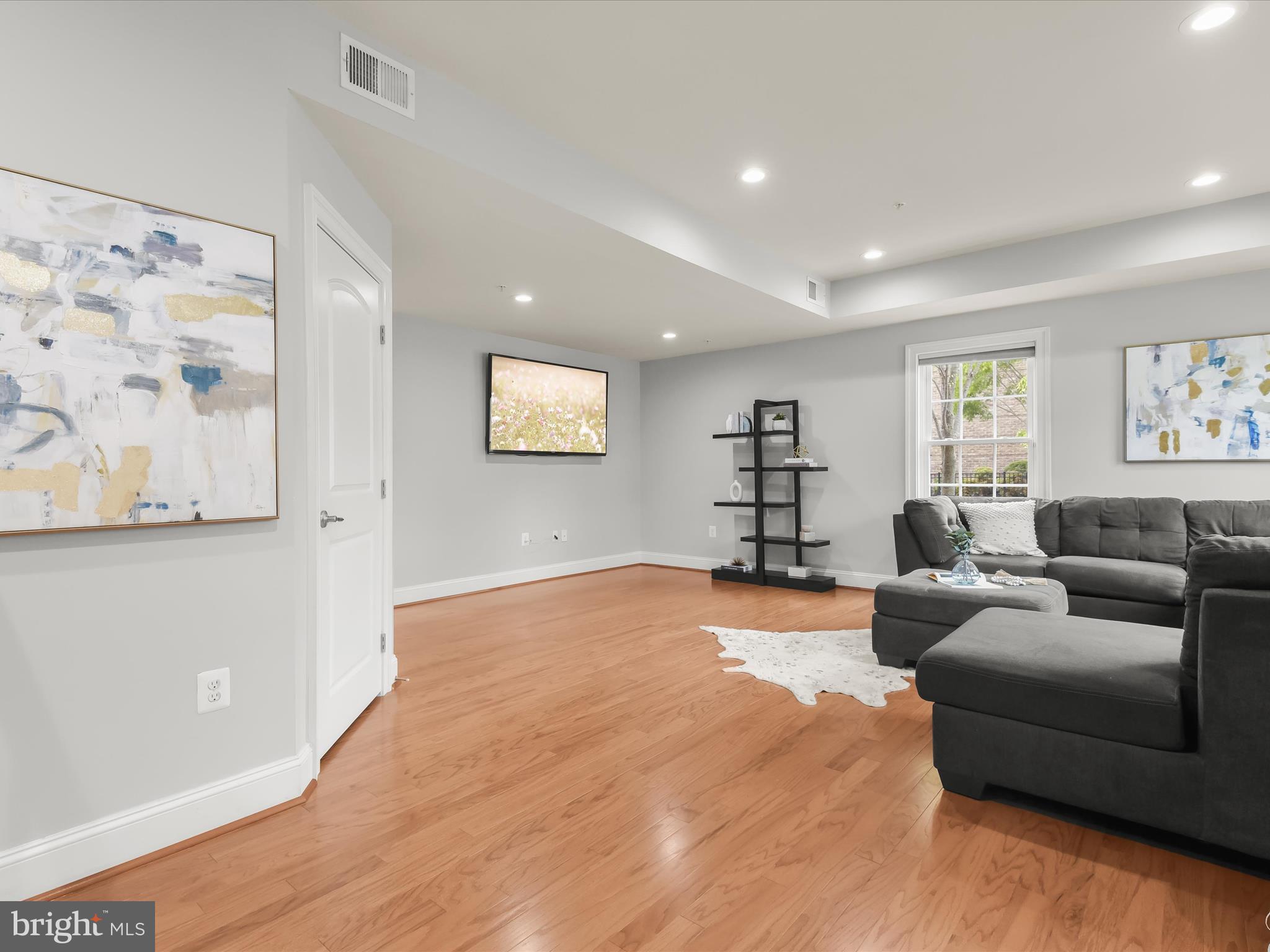 MAPLE LAWN - Residential