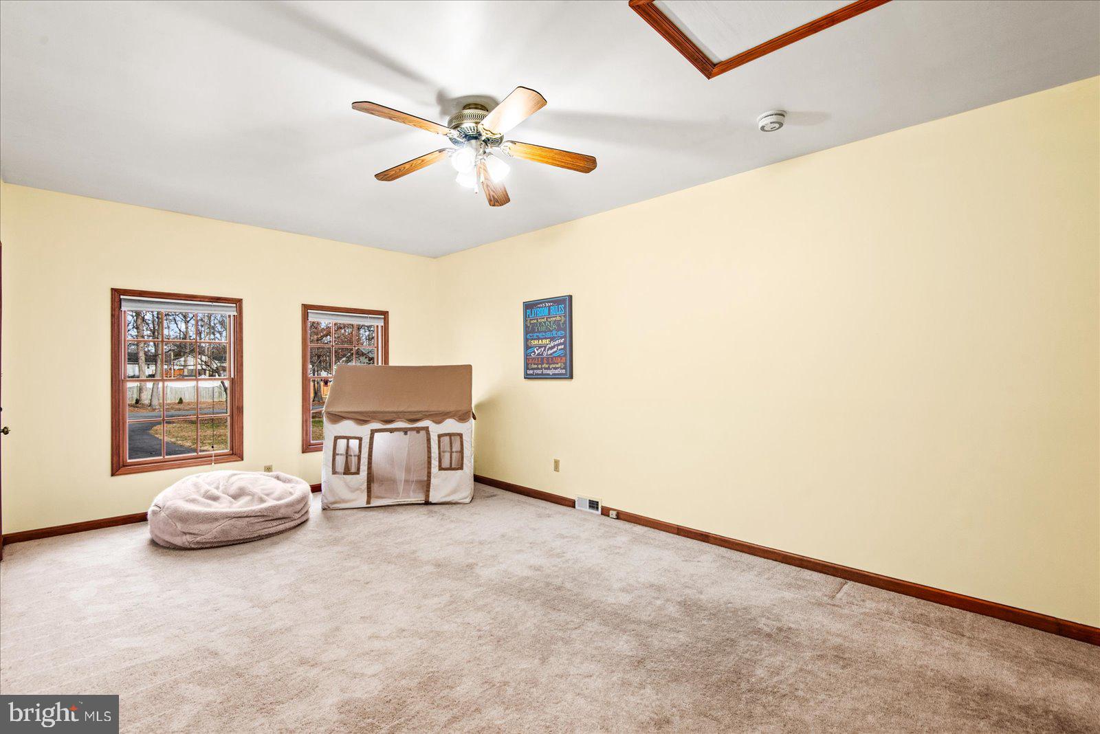 HOLLEYBROOKE - Residential