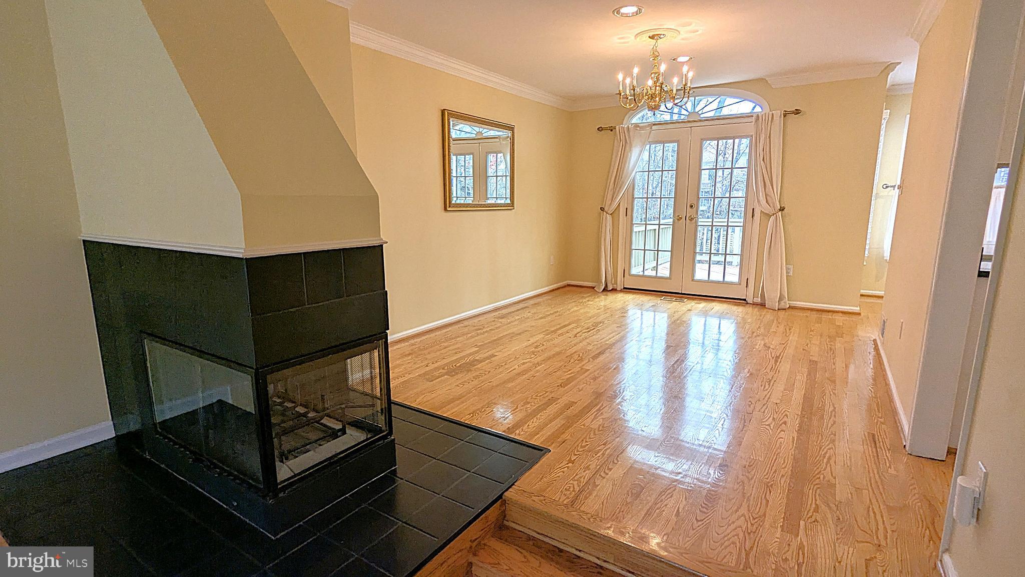 RESTON - Residential Lease