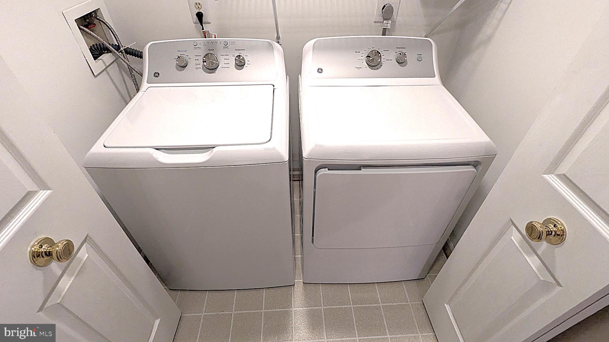 RESTON - Residential Lease