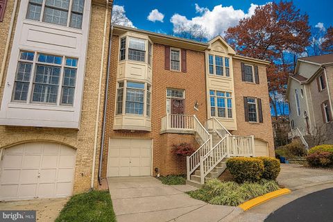 1379 HERITAGE OAK WAY RESTON VA 20194