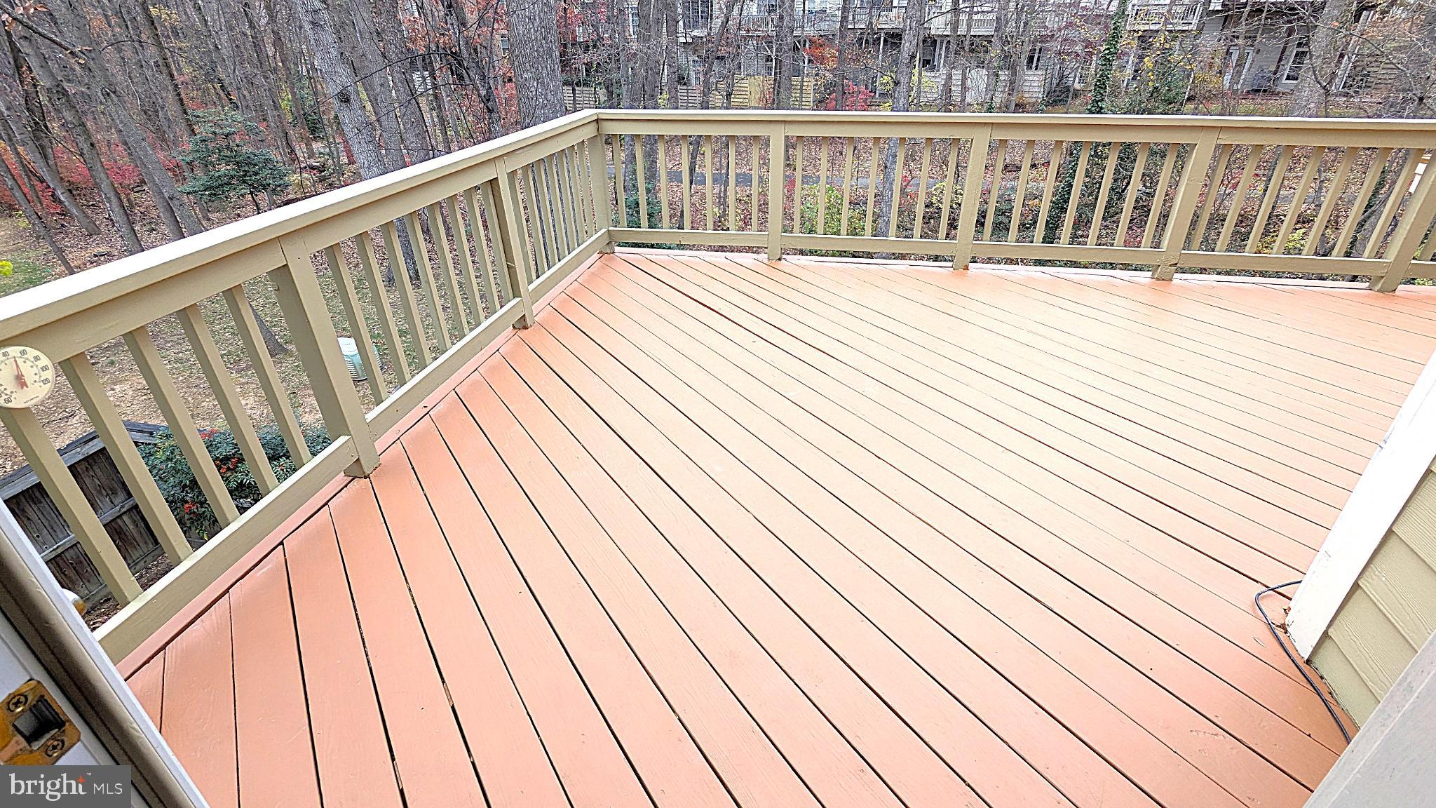 RESTON - Residential Lease