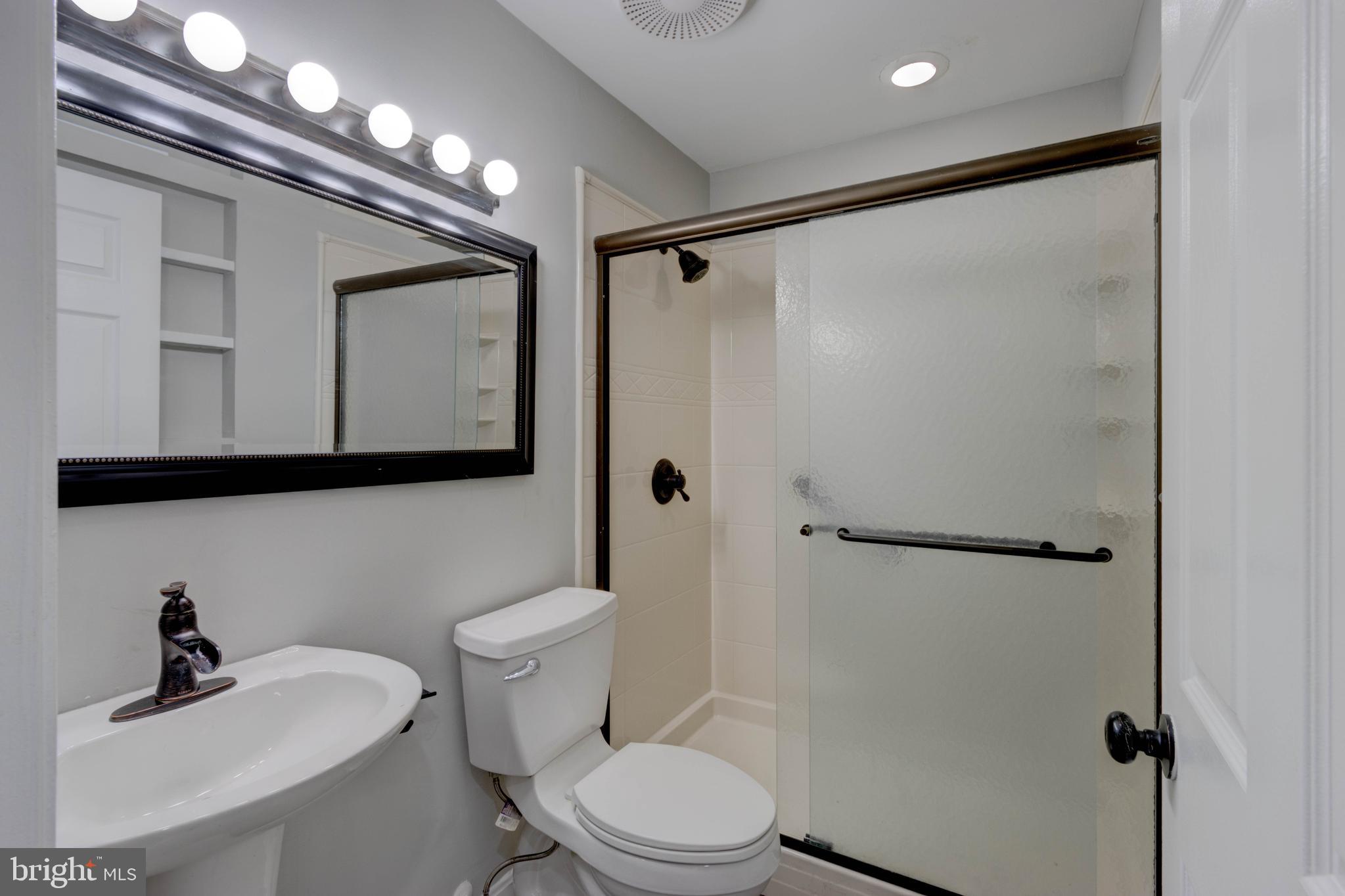 FERNDALE FARMS - Residential