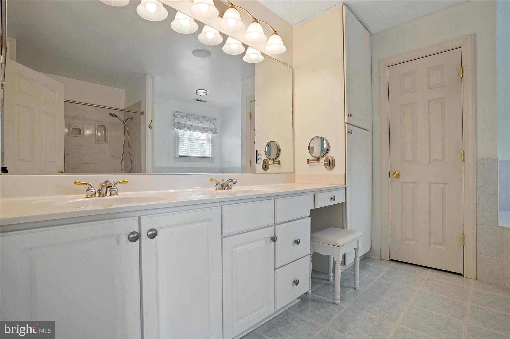 FOX CHASE - Residential Lease