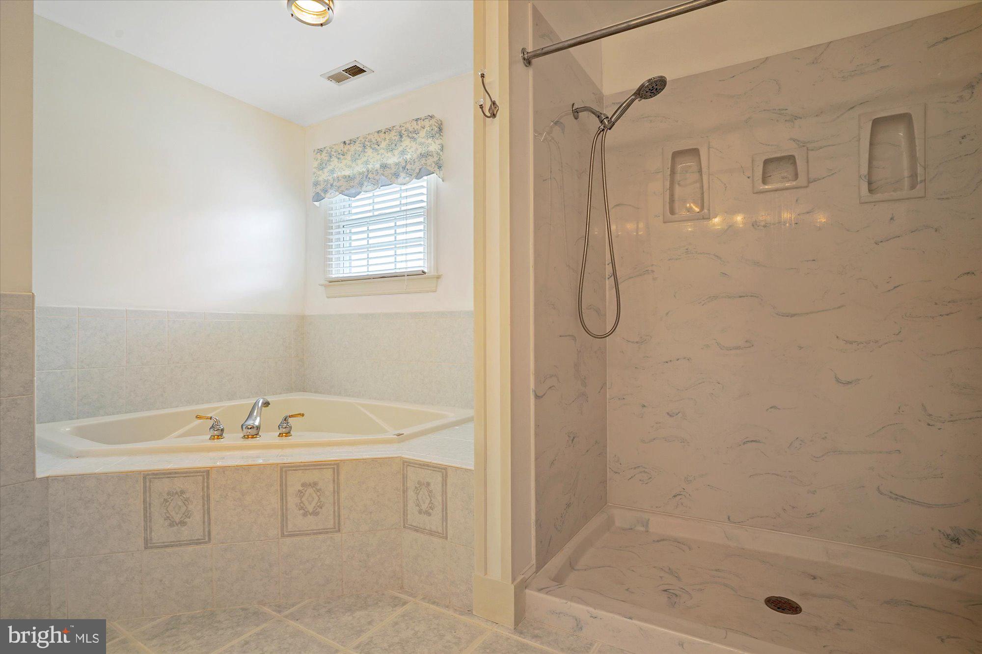 FOX CHASE - Residential Lease