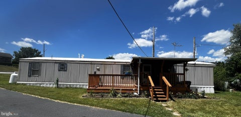 Mobile Home For Sale - 221 Eby Lane<br/> Dauphin County, MIDDLETOWN, PA 17057