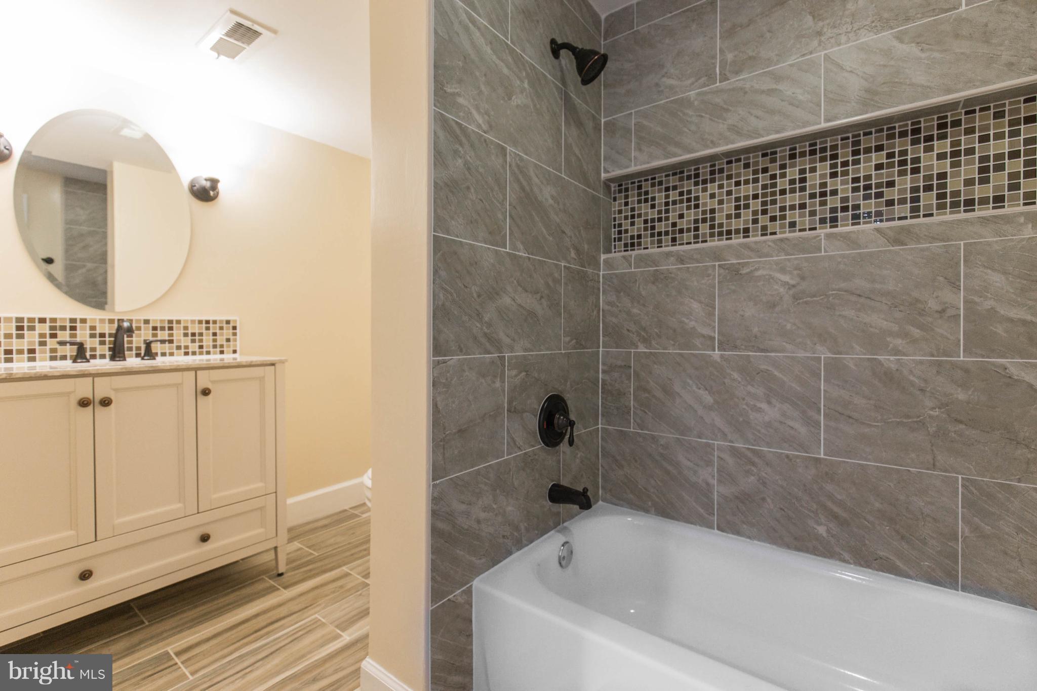 DALE CITY - Residential