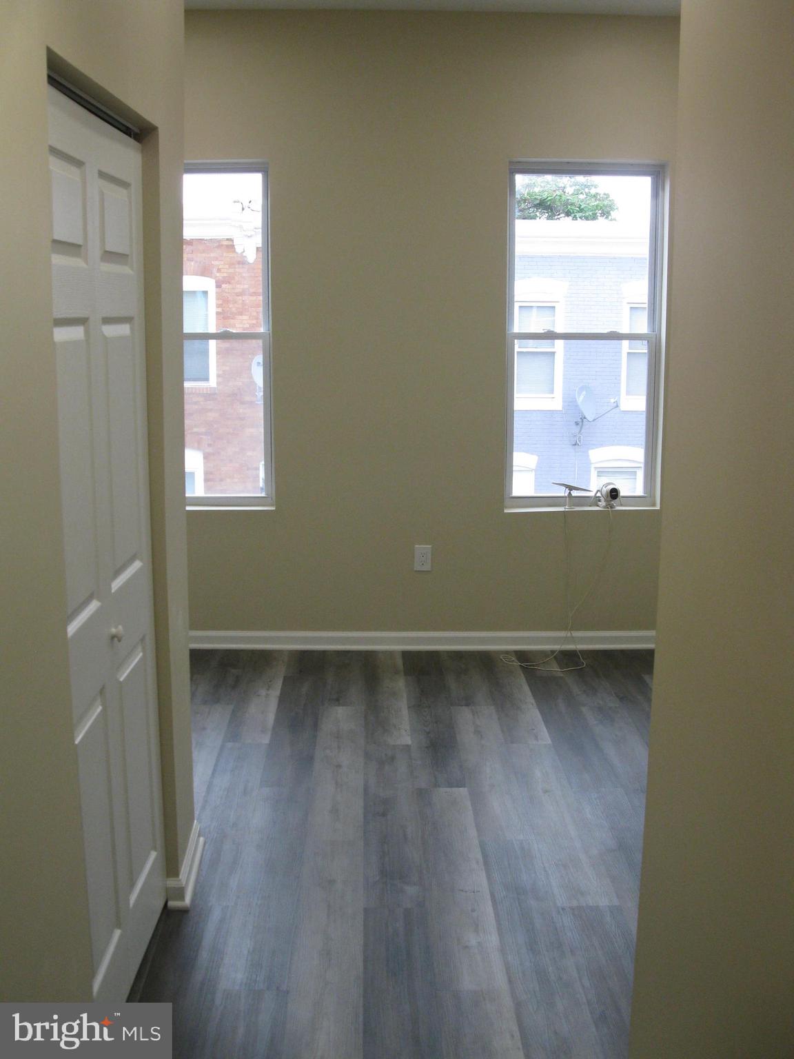 MADISON EASTEND - Residential Lease
