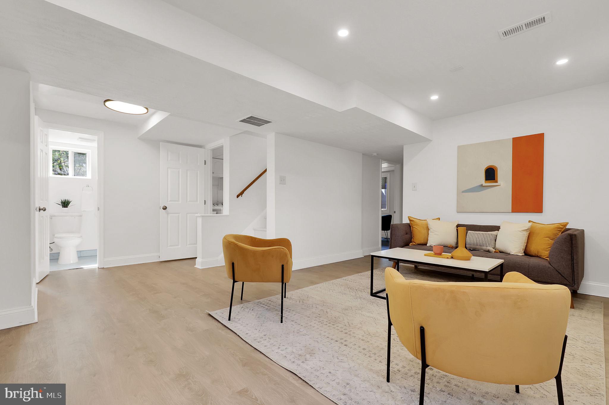 ASPEN HILL PARK - Residential