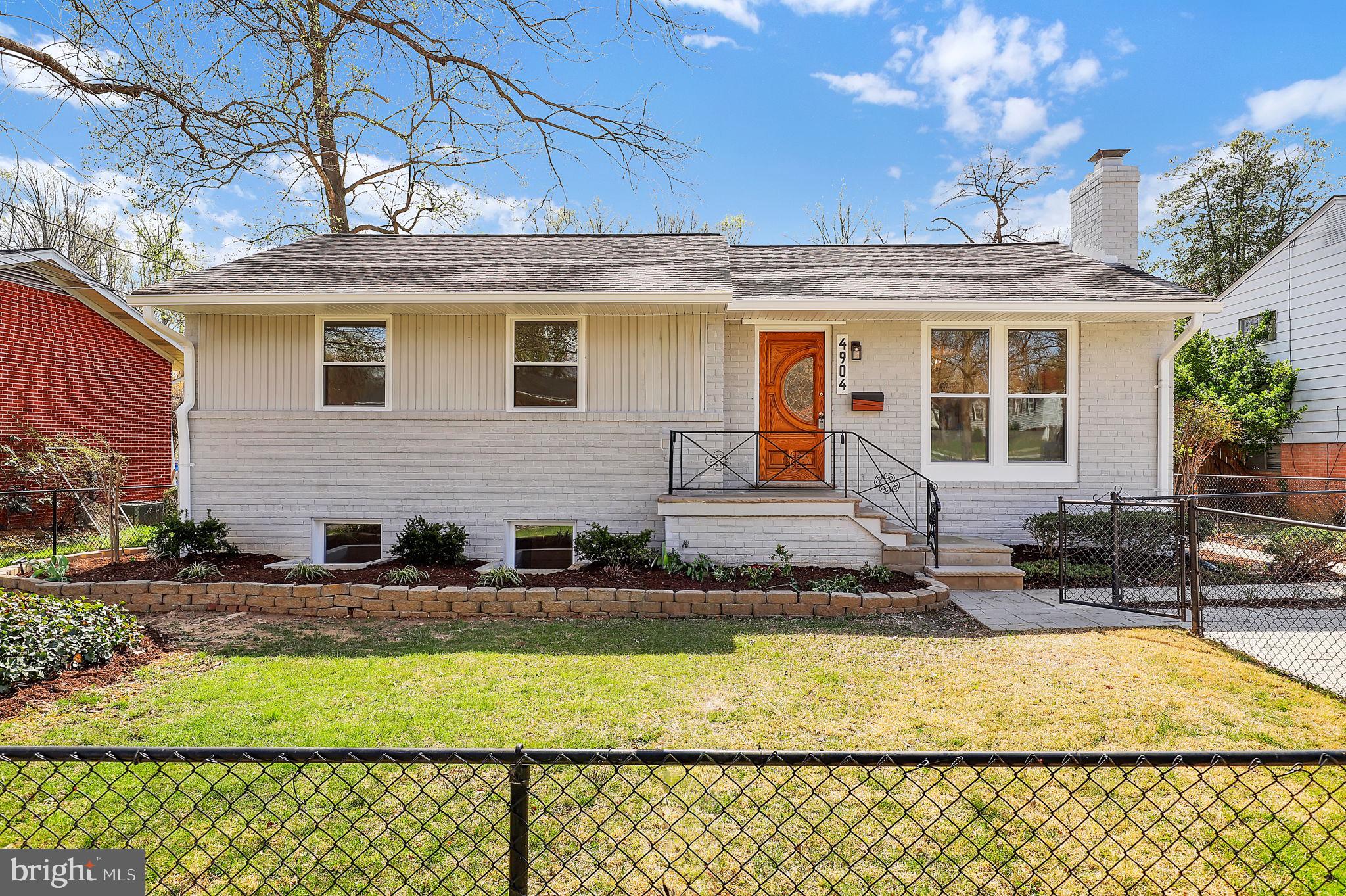 ASPEN HILL PARK - Residential