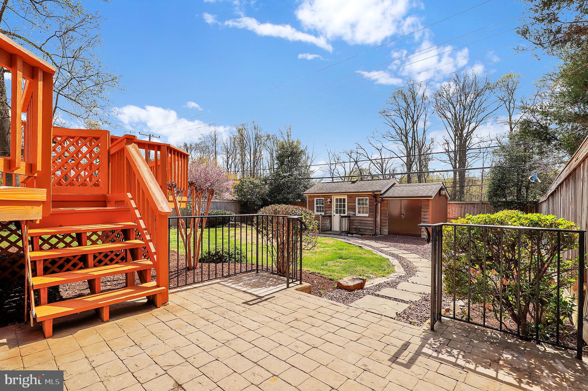 ASPEN HILL PARK - Residential