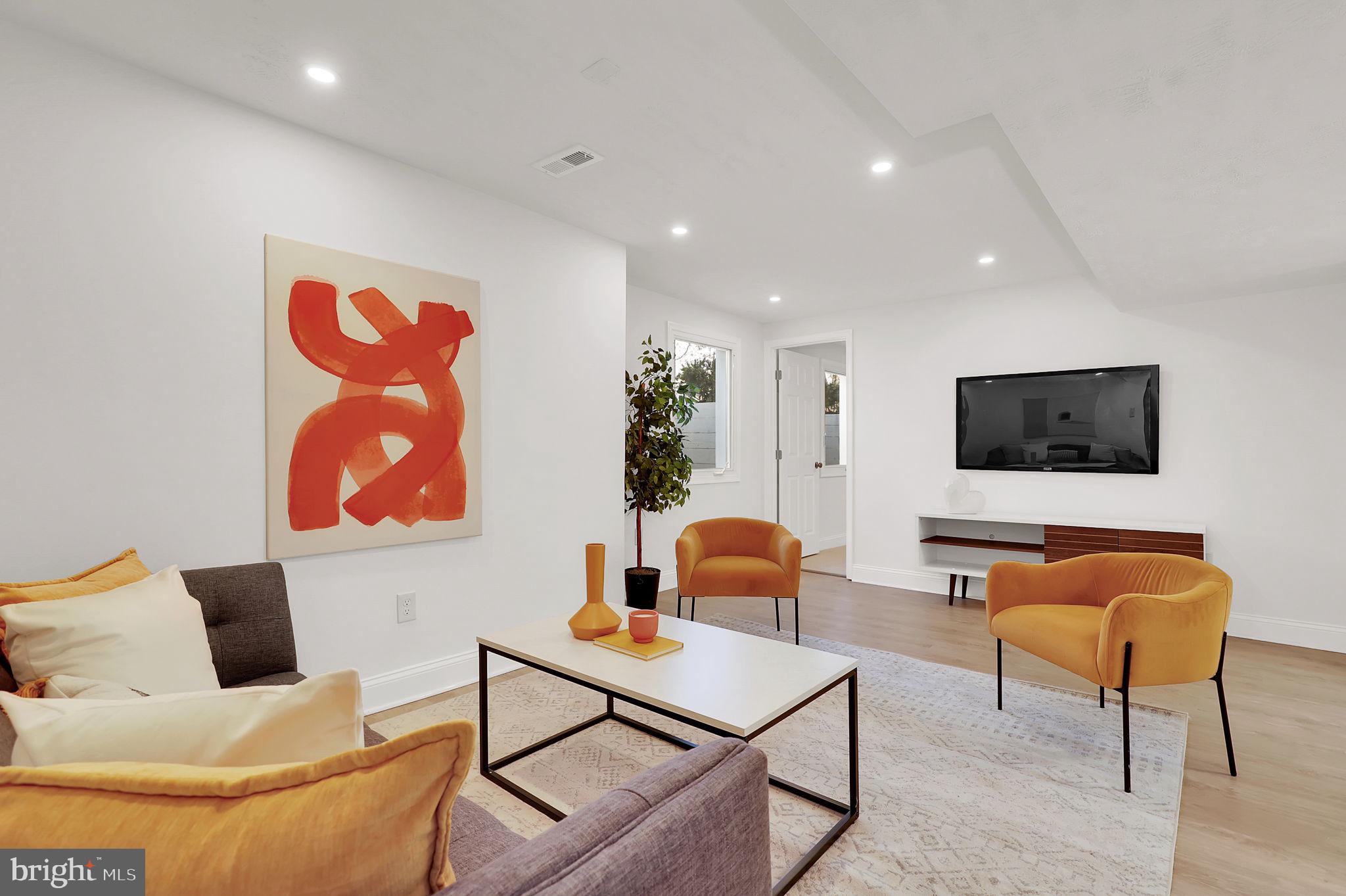 ASPEN HILL PARK - Residential