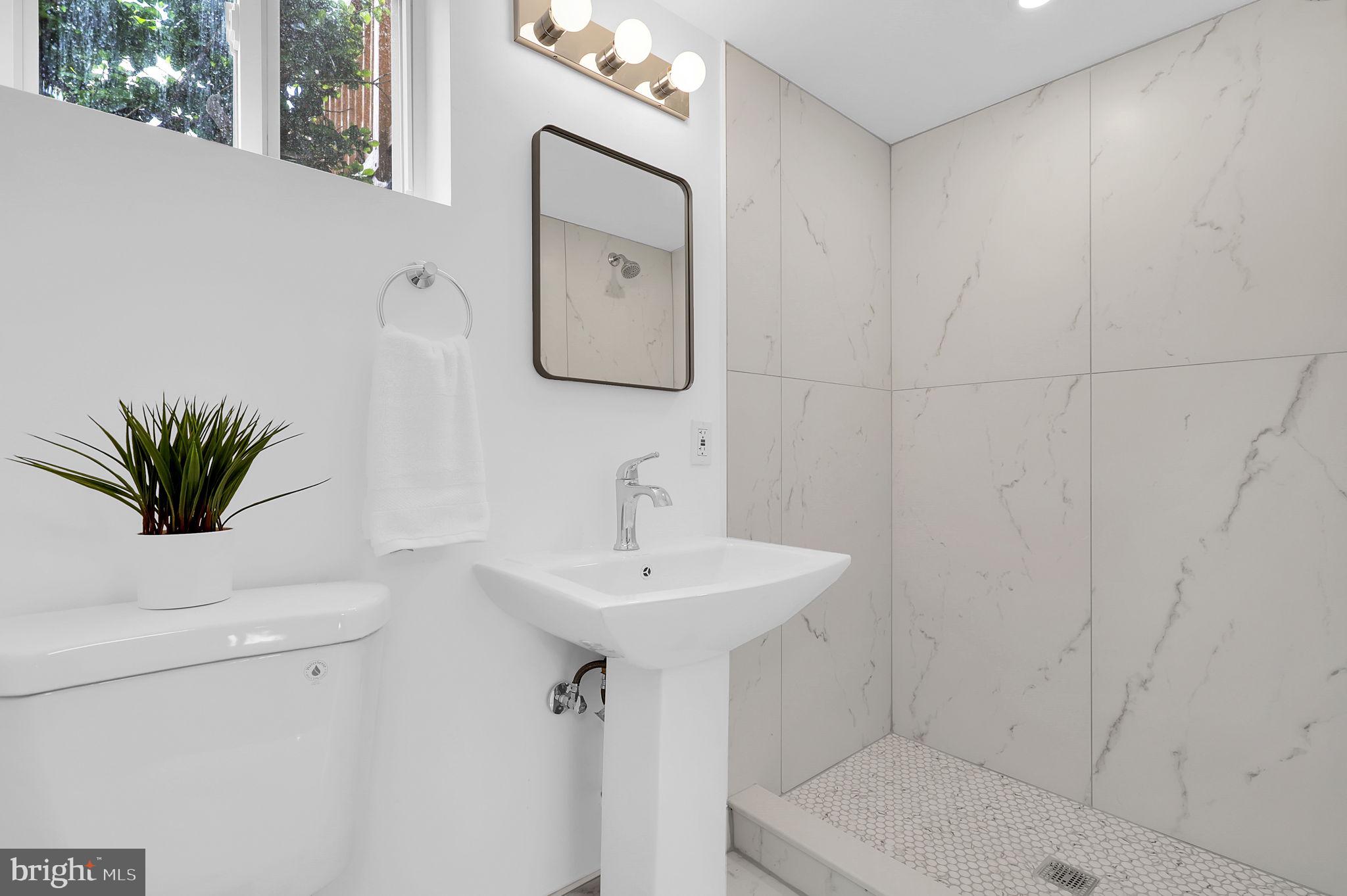 ASPEN HILL PARK - Residential