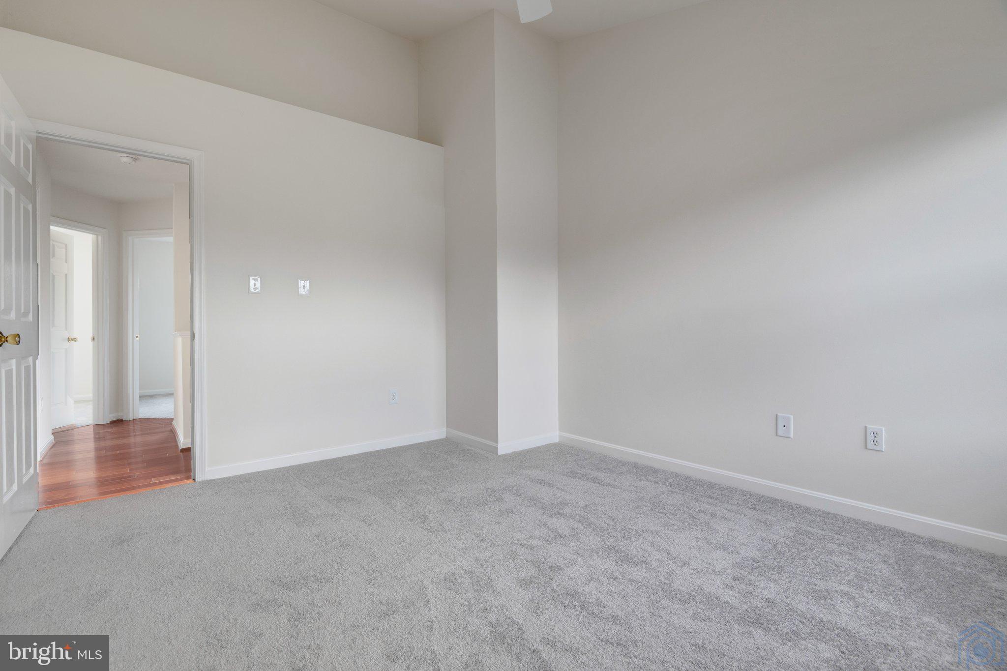 SOMERSET - Residential