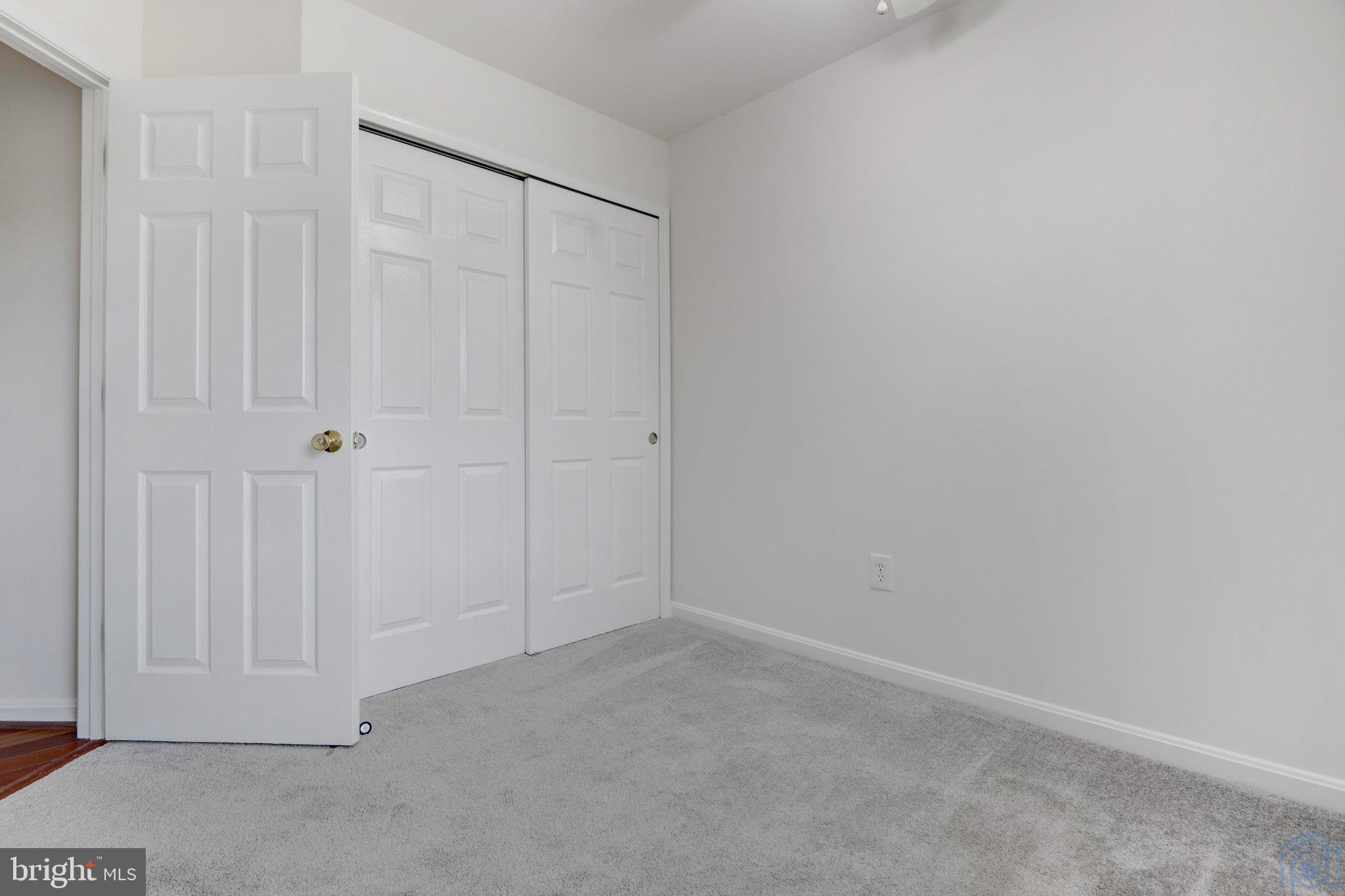 SOMERSET - Residential